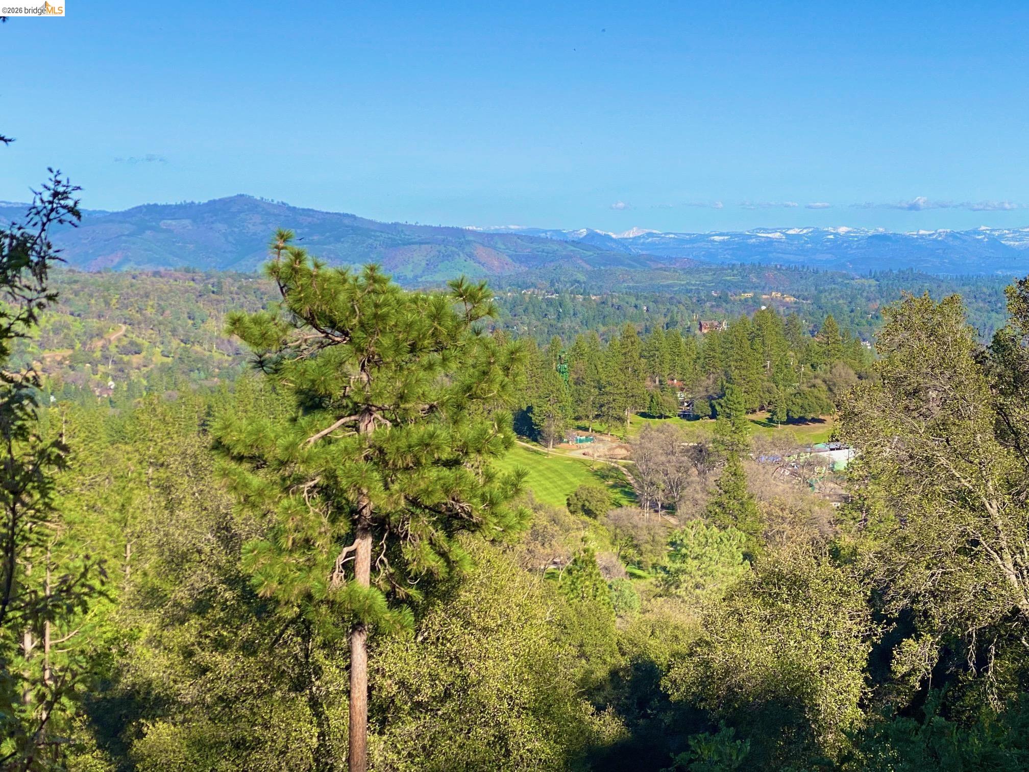 Detail Gallery Image 13 of 52 For 19071 Jones Hill Ct, Groveland,  CA 95321 - – Beds | – Baths