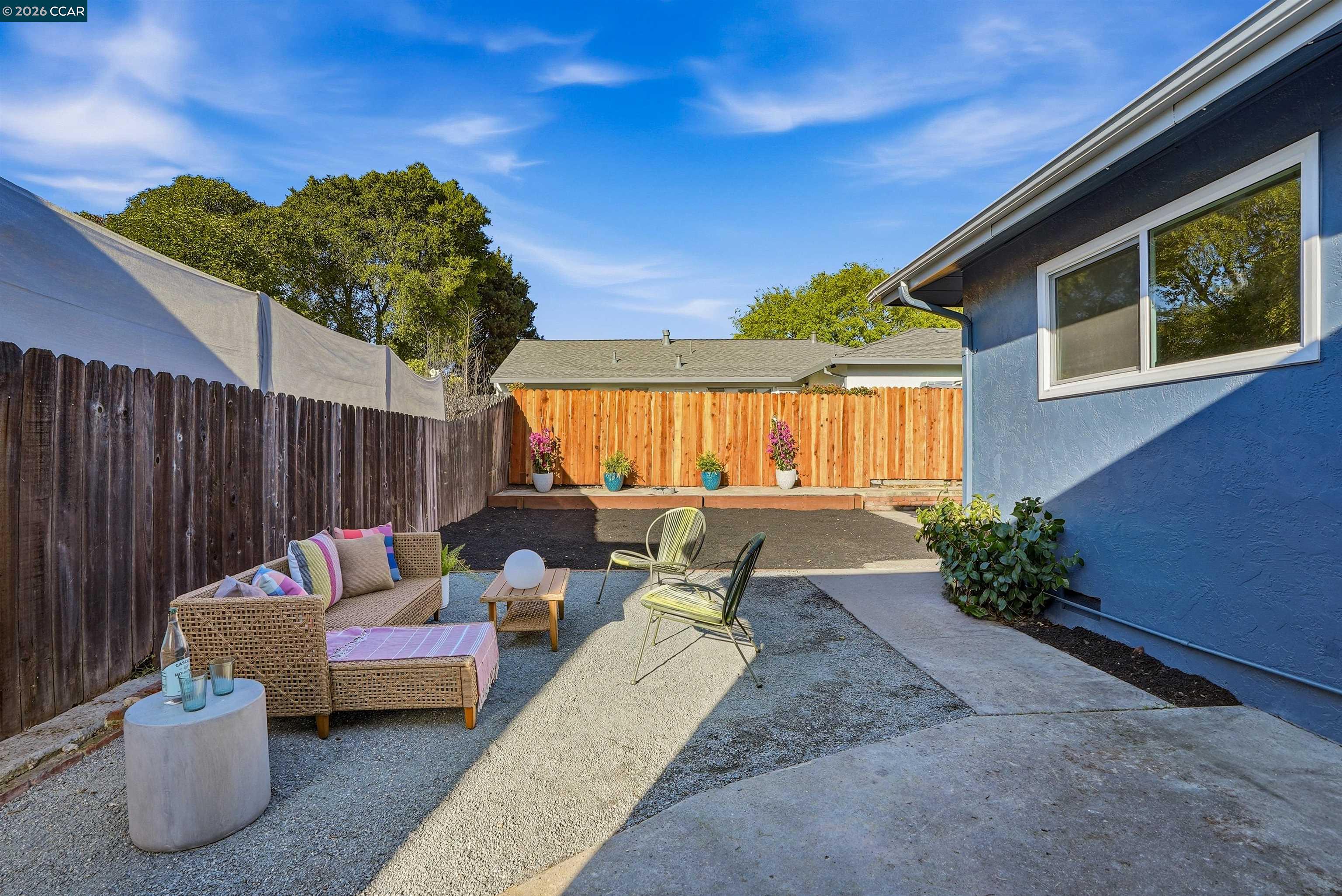 Detail Gallery Image 23 of 33 For 3005 De Anza Drive, El Sobrante,  CA 94803 - 3 Beds | 2 Baths