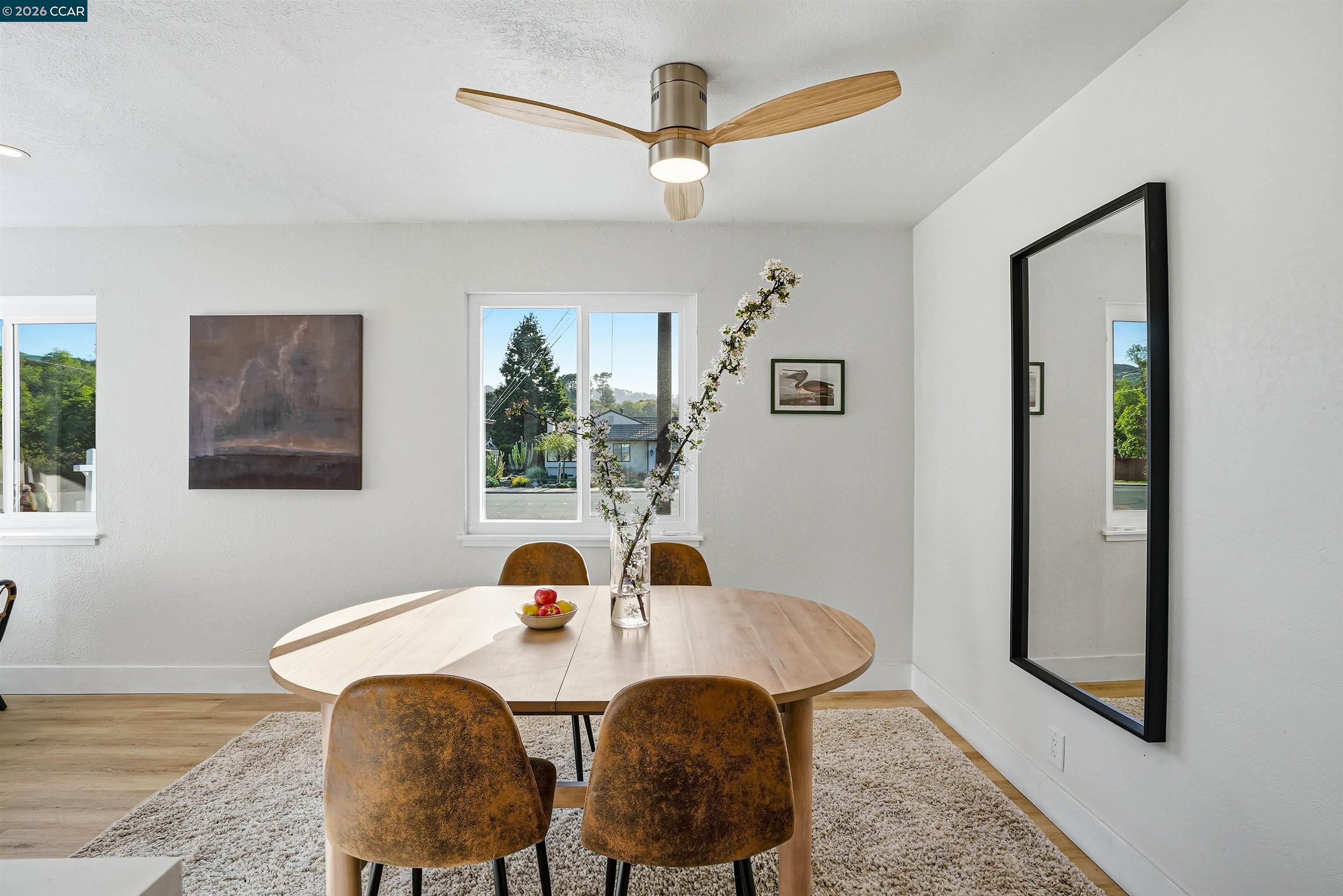Detail Gallery Image 7 of 32 For 3005 De Anza Drive, El Sobrante,  CA 94803 - 3 Beds | 2 Baths