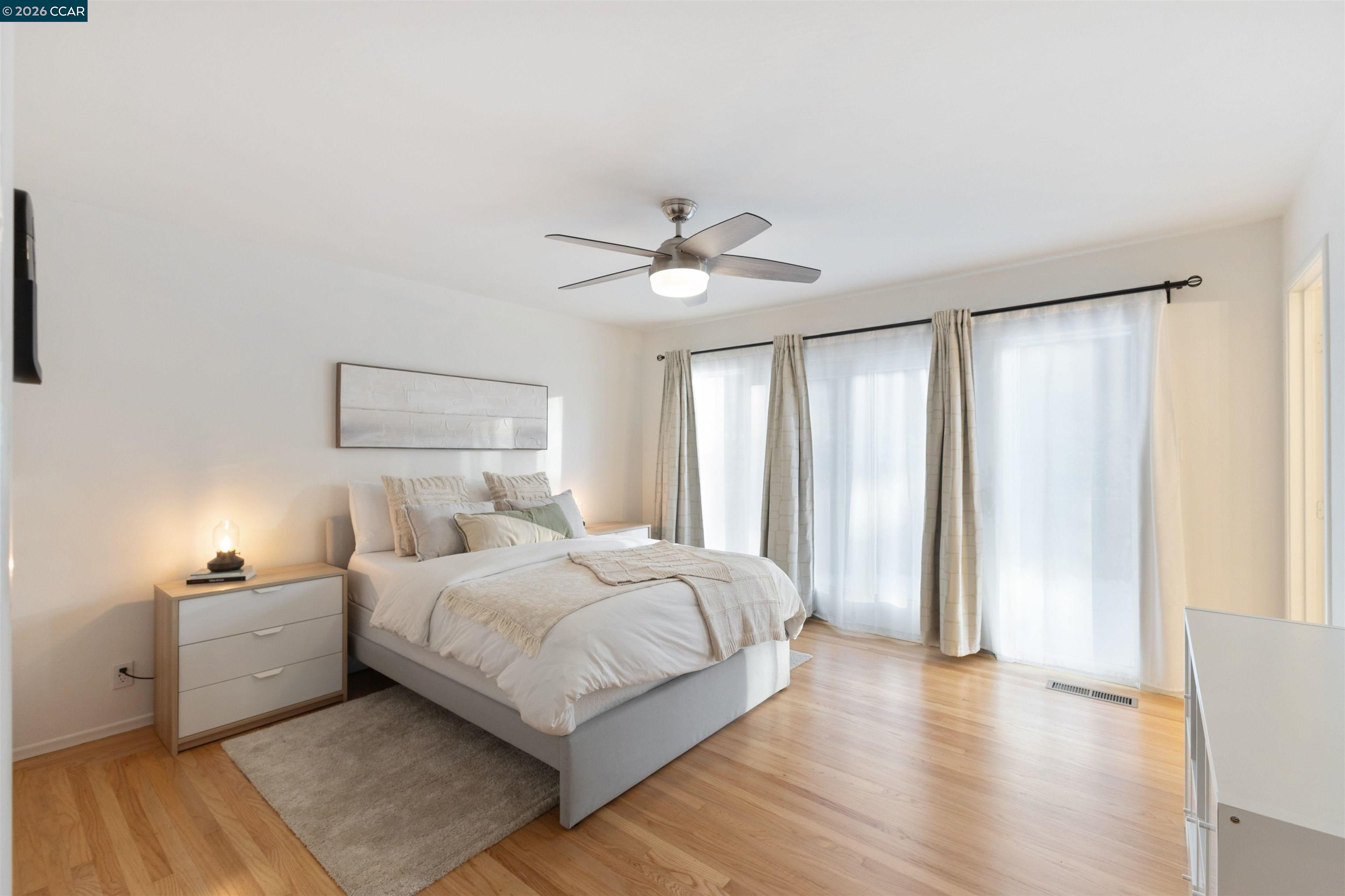 Detail Gallery Image 18 of 47 For 15 Aspinwall Ct, Orinda,  CA 94563 - 4 Beds | 2 Baths