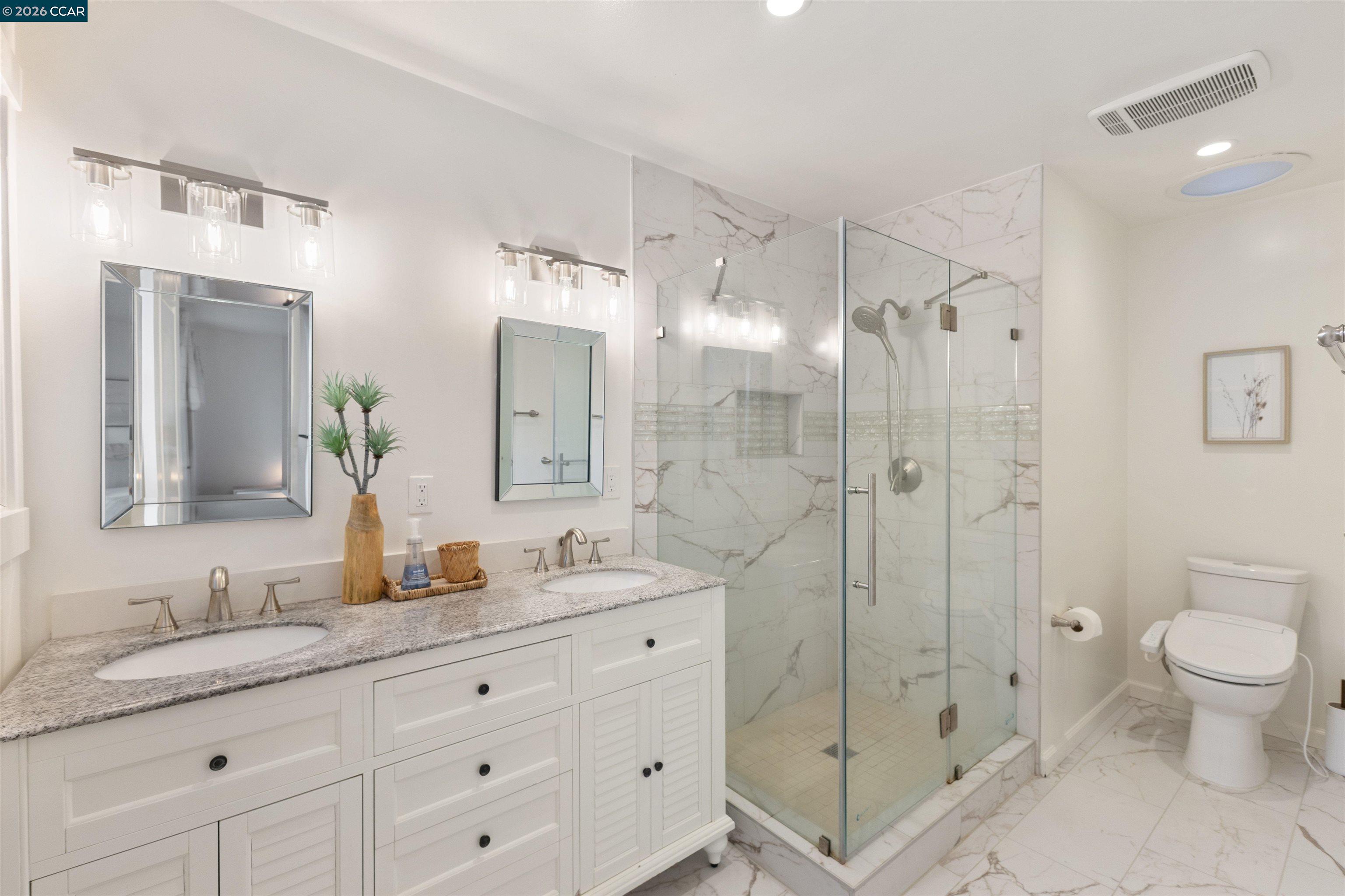 Detail Gallery Image 21 of 47 For 15 Aspinwall Ct, Orinda,  CA 94563 - 4 Beds | 2 Baths