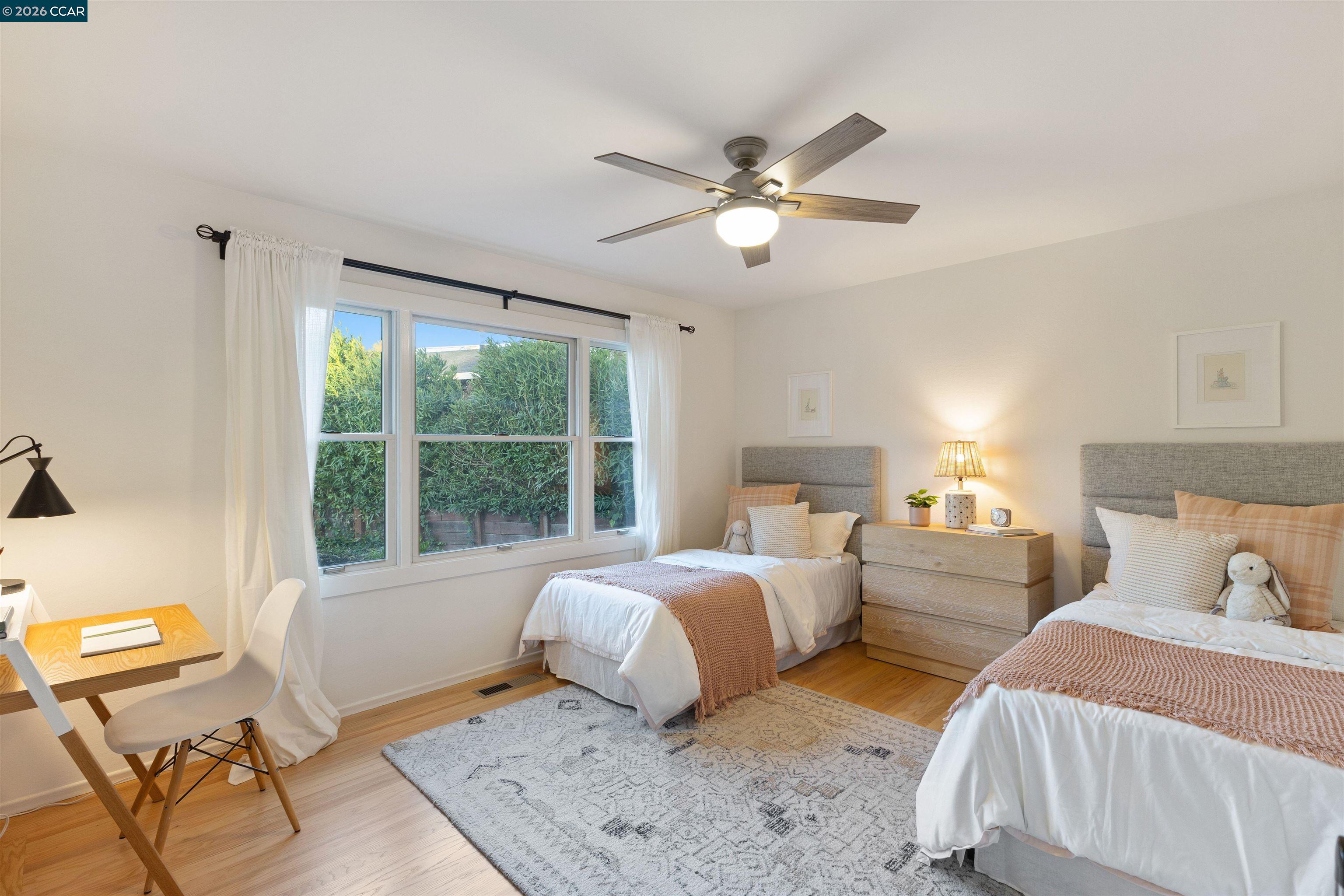 Detail Gallery Image 24 of 47 For 15 Aspinwall Ct, Orinda,  CA 94563 - 4 Beds | 2 Baths