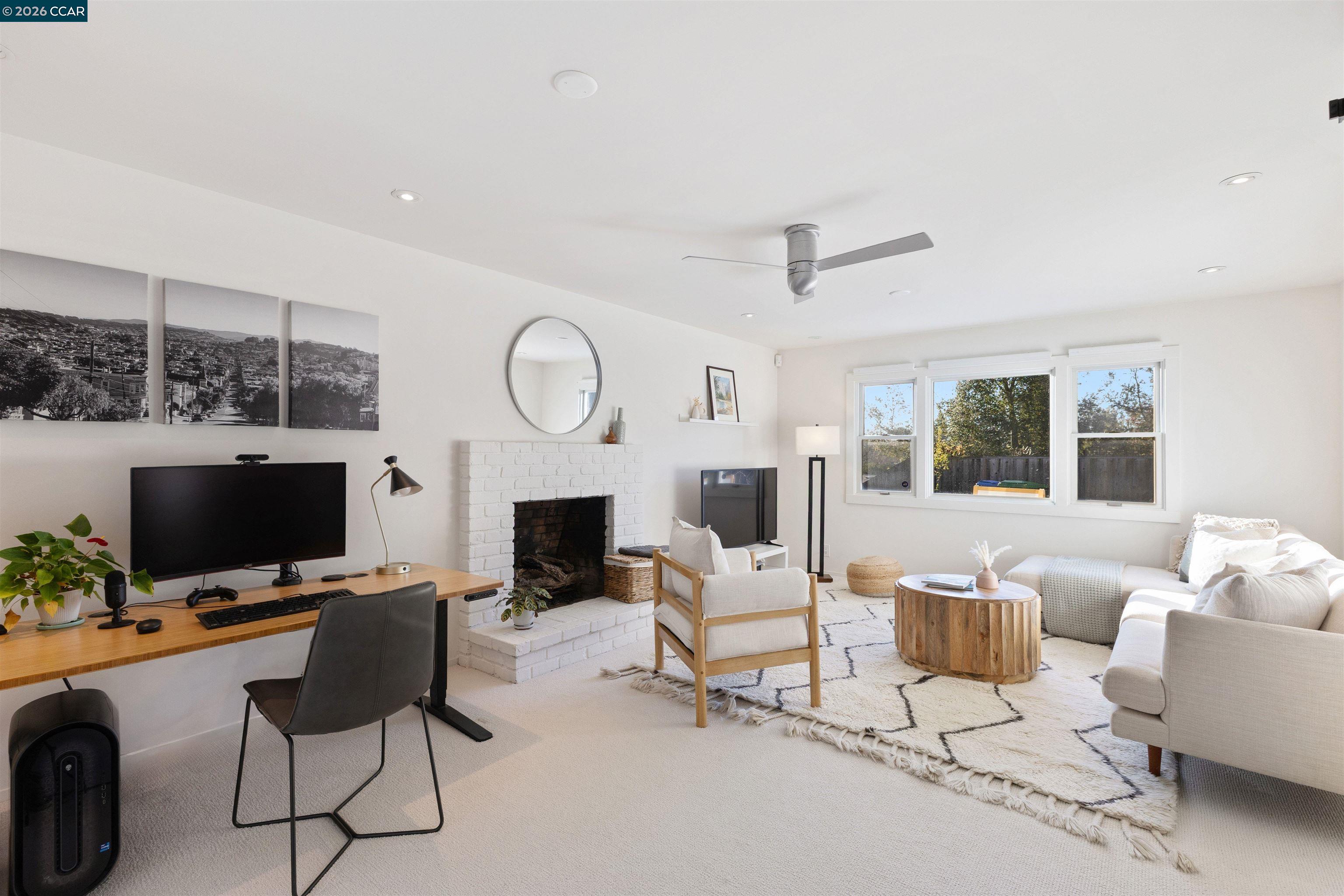 Detail Gallery Image 27 of 47 For 15 Aspinwall Ct, Orinda,  CA 94563 - 4 Beds | 2 Baths