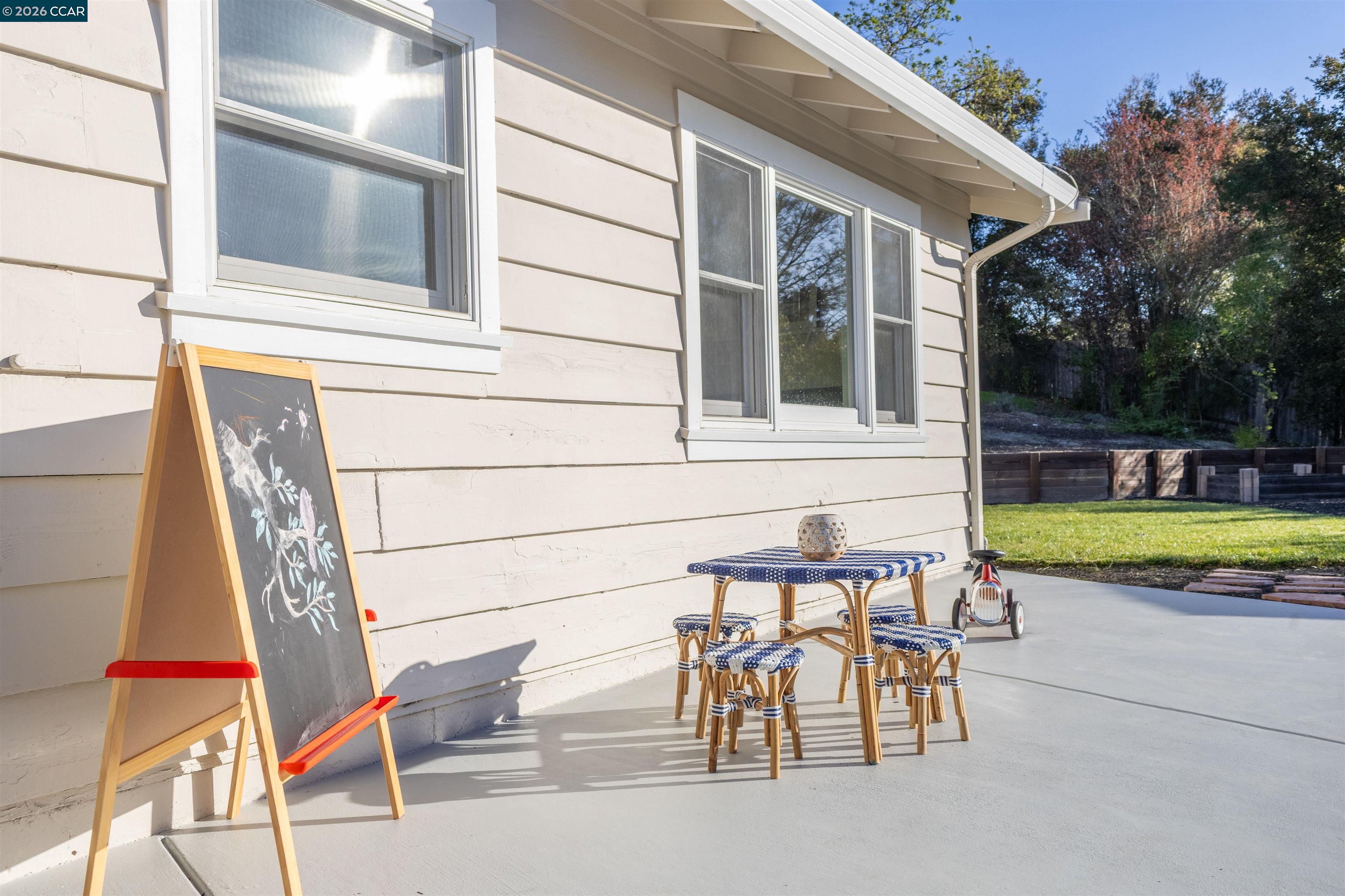 Detail Gallery Image 35 of 47 For 15 Aspinwall Ct, Orinda,  CA 94563 - 4 Beds | 2 Baths