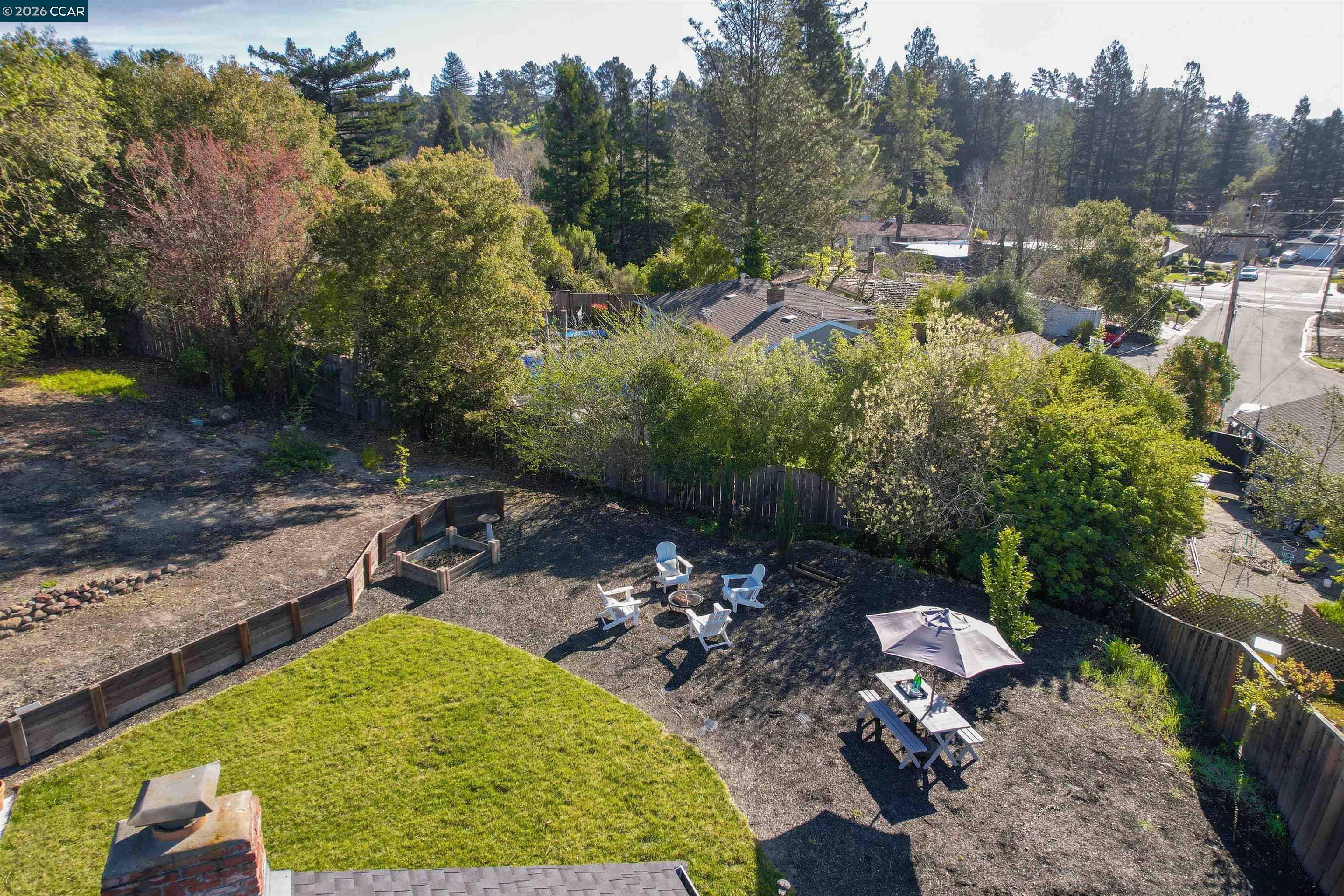Detail Gallery Image 41 of 47 For 15 Aspinwall Ct, Orinda,  CA 94563 - 4 Beds | 2 Baths