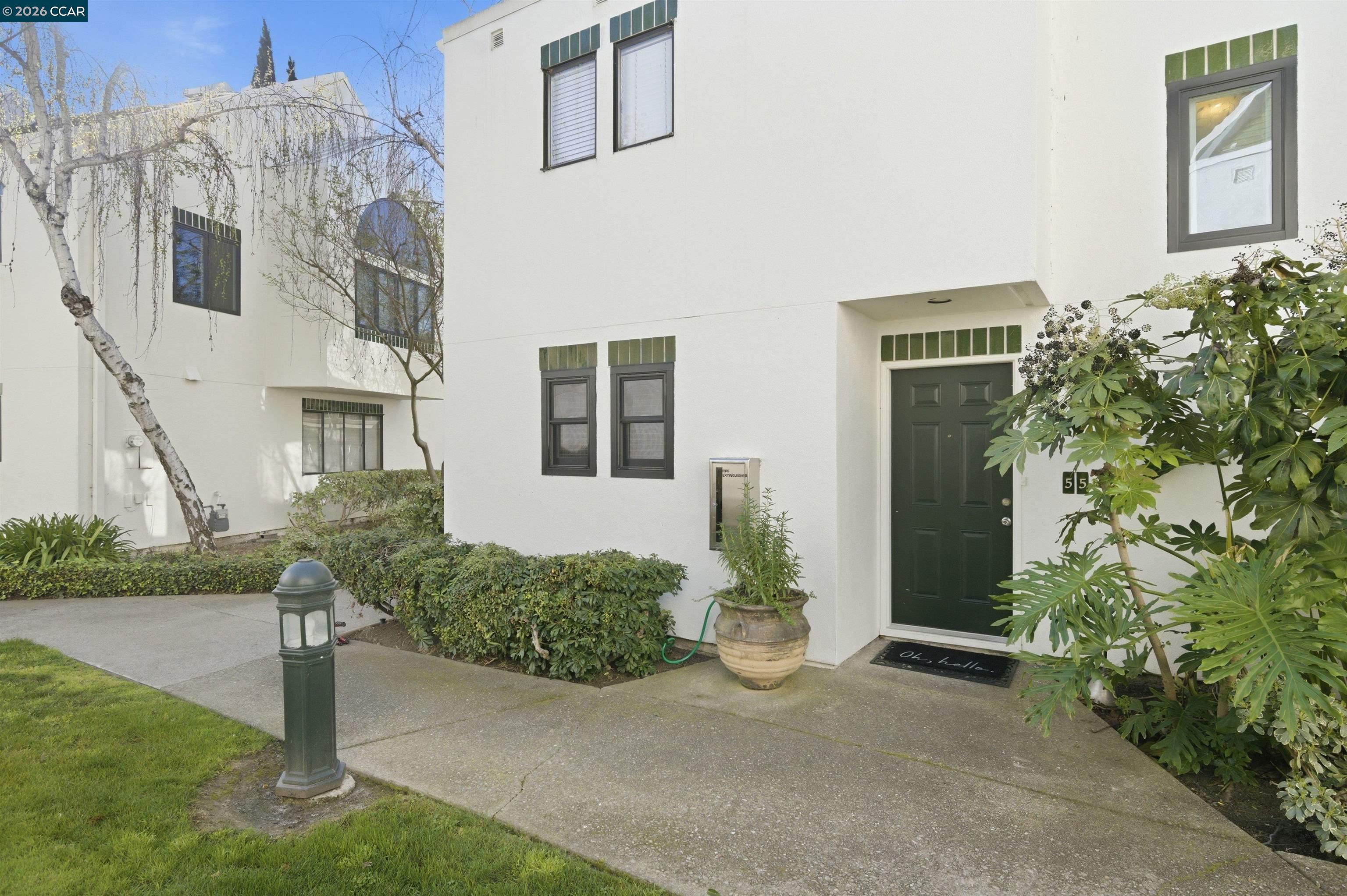 55 Mozden Ln, Pleasant Hill, CA, 94523