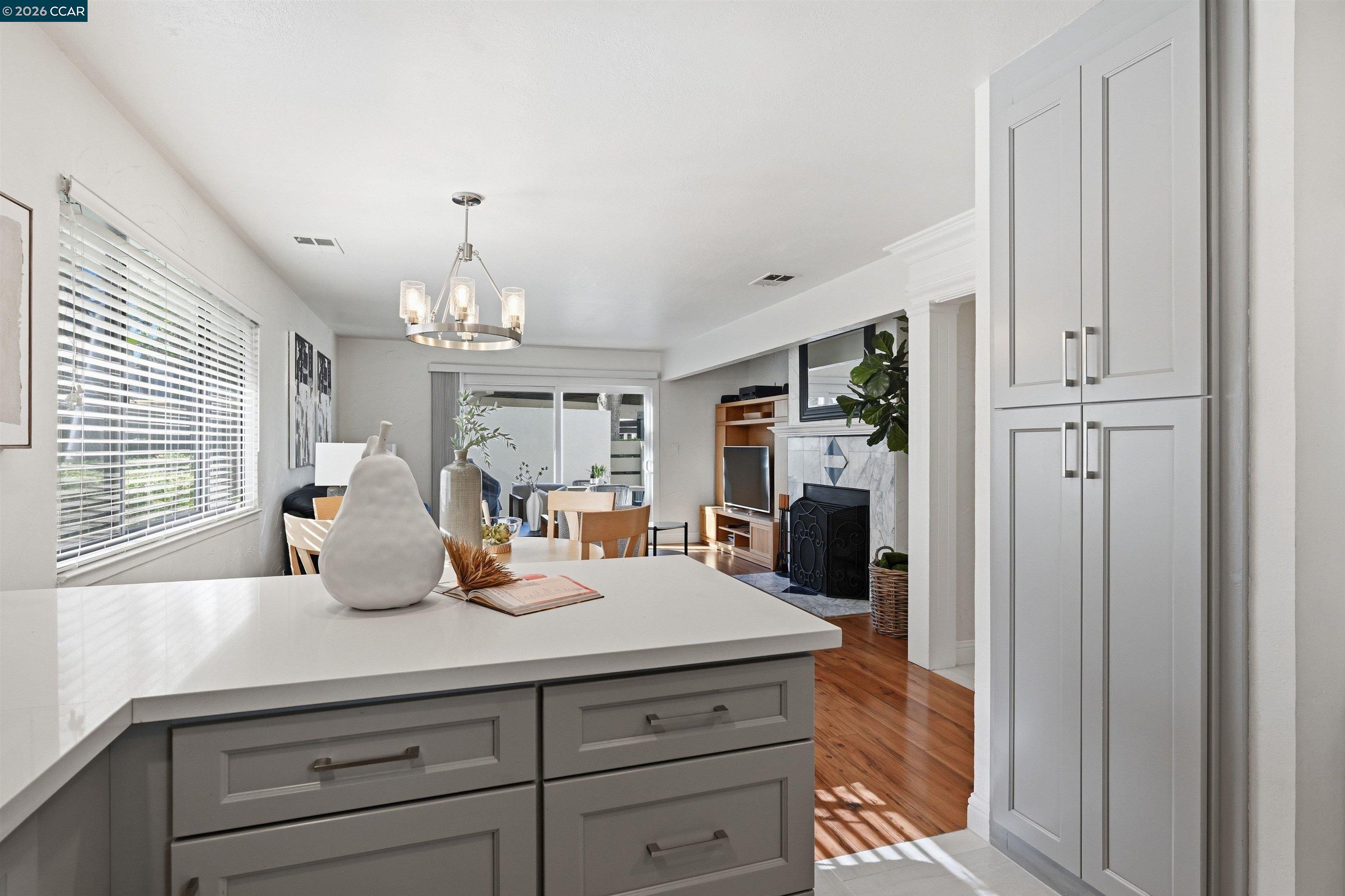 Detail Gallery Image 19 of 59 For 55 Mozden Ln, Pleasant Hill,  CA 94523 - 3 Beds | 2/1 Baths