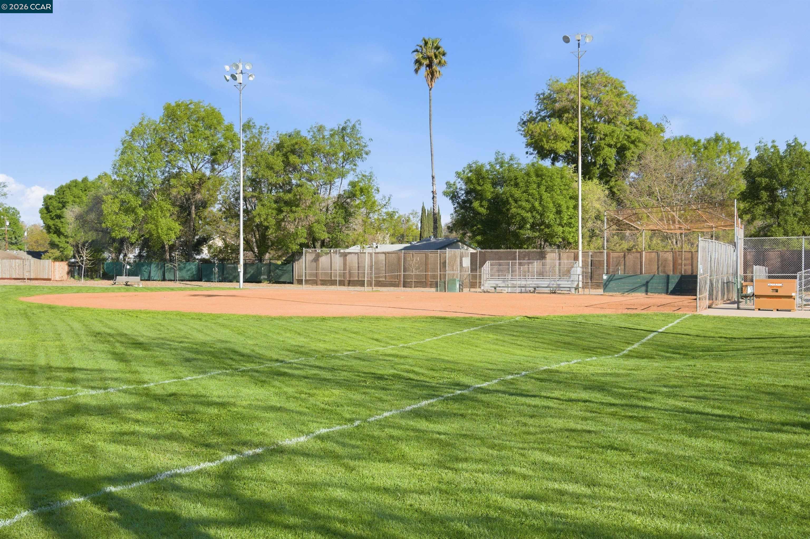 Detail Gallery Image 54 of 59 For 55 Mozden Ln, Pleasant Hill,  CA 94523 - 3 Beds | 2/1 Baths