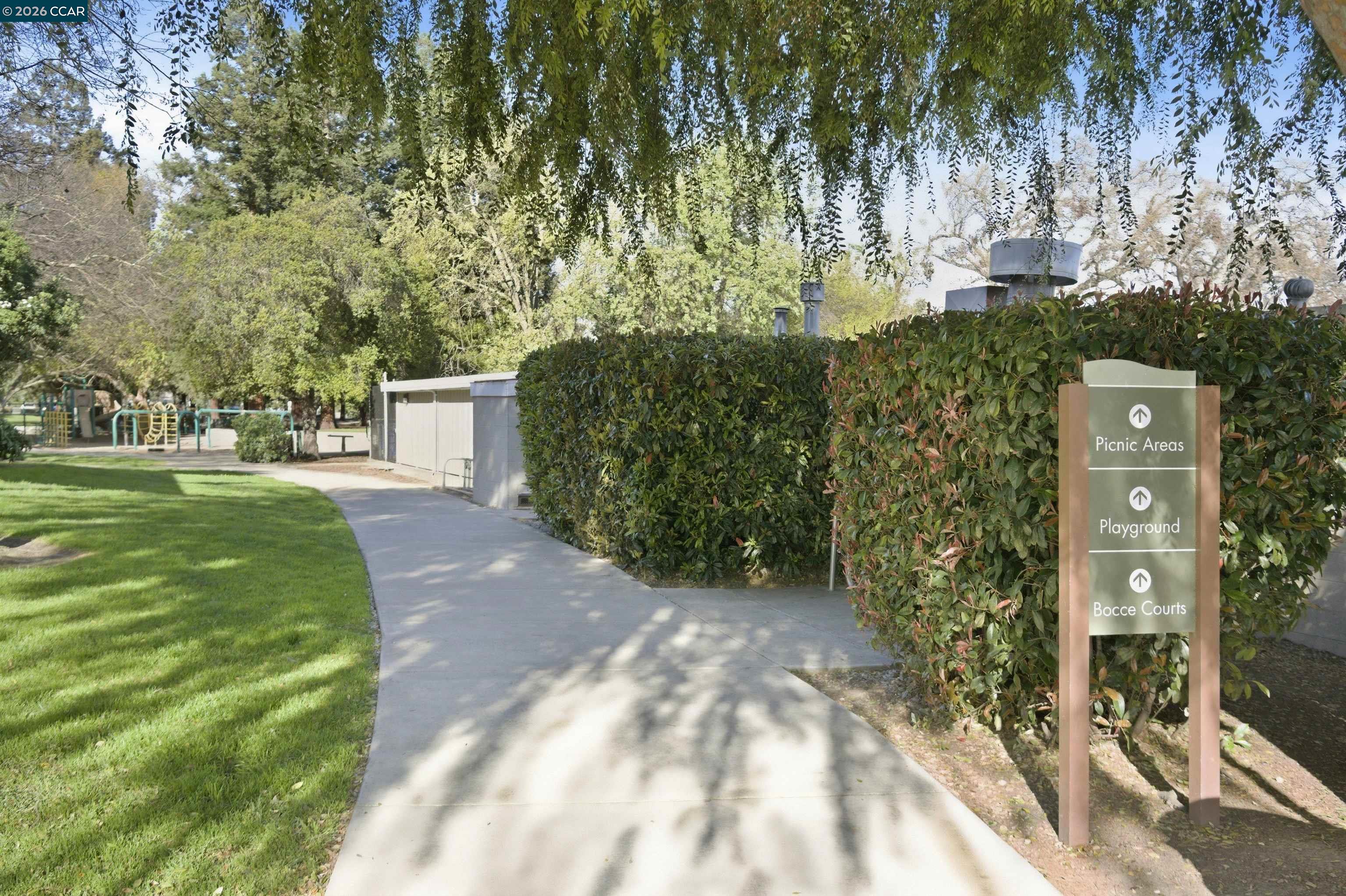 Detail Gallery Image 58 of 59 For 55 Mozden Ln, Pleasant Hill,  CA 94523 - 3 Beds | 2/1 Baths