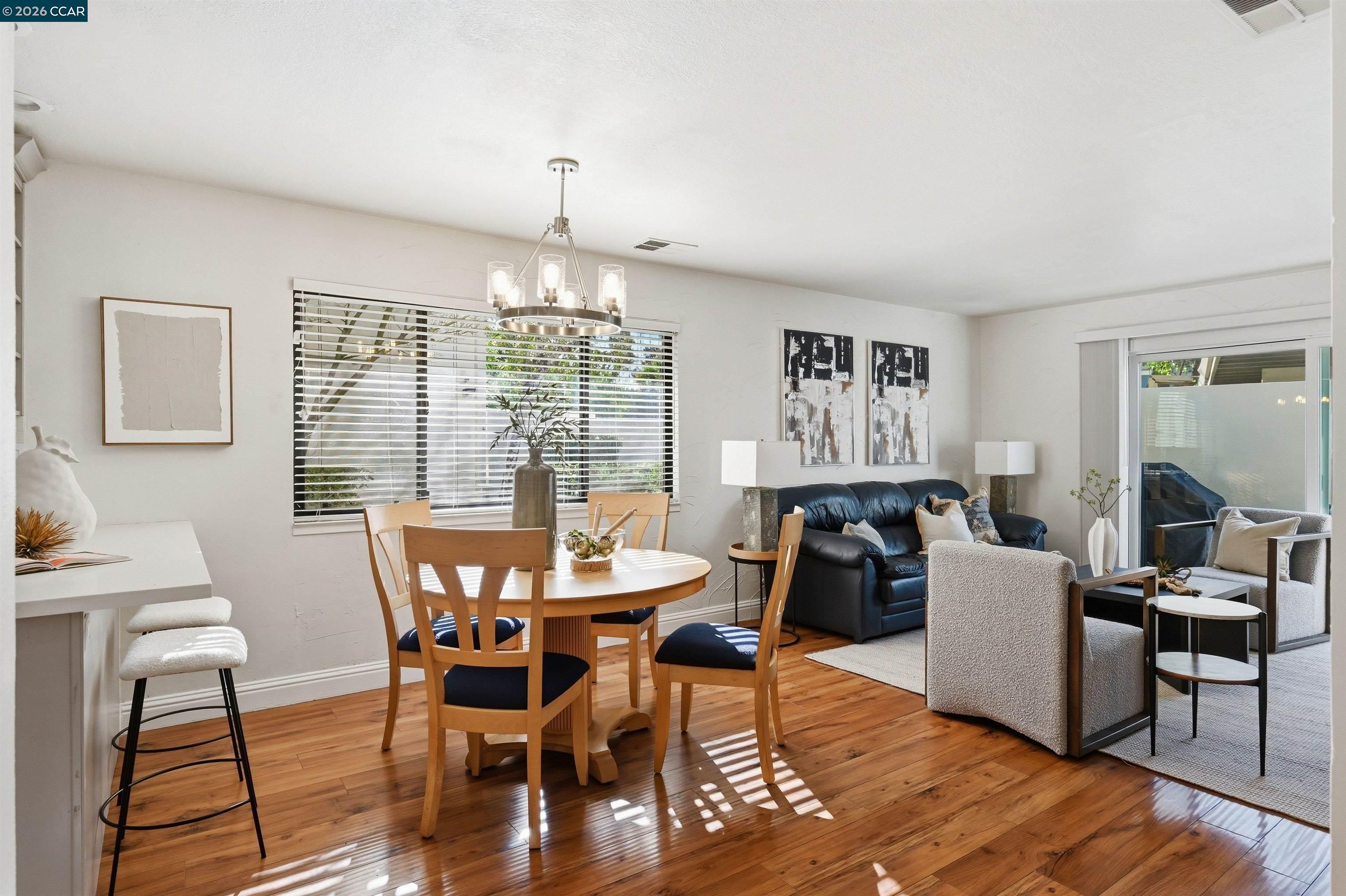 Detail Gallery Image 8 of 59 For 55 Mozden Ln, Pleasant Hill,  CA 94523 - 3 Beds | 2/1 Baths