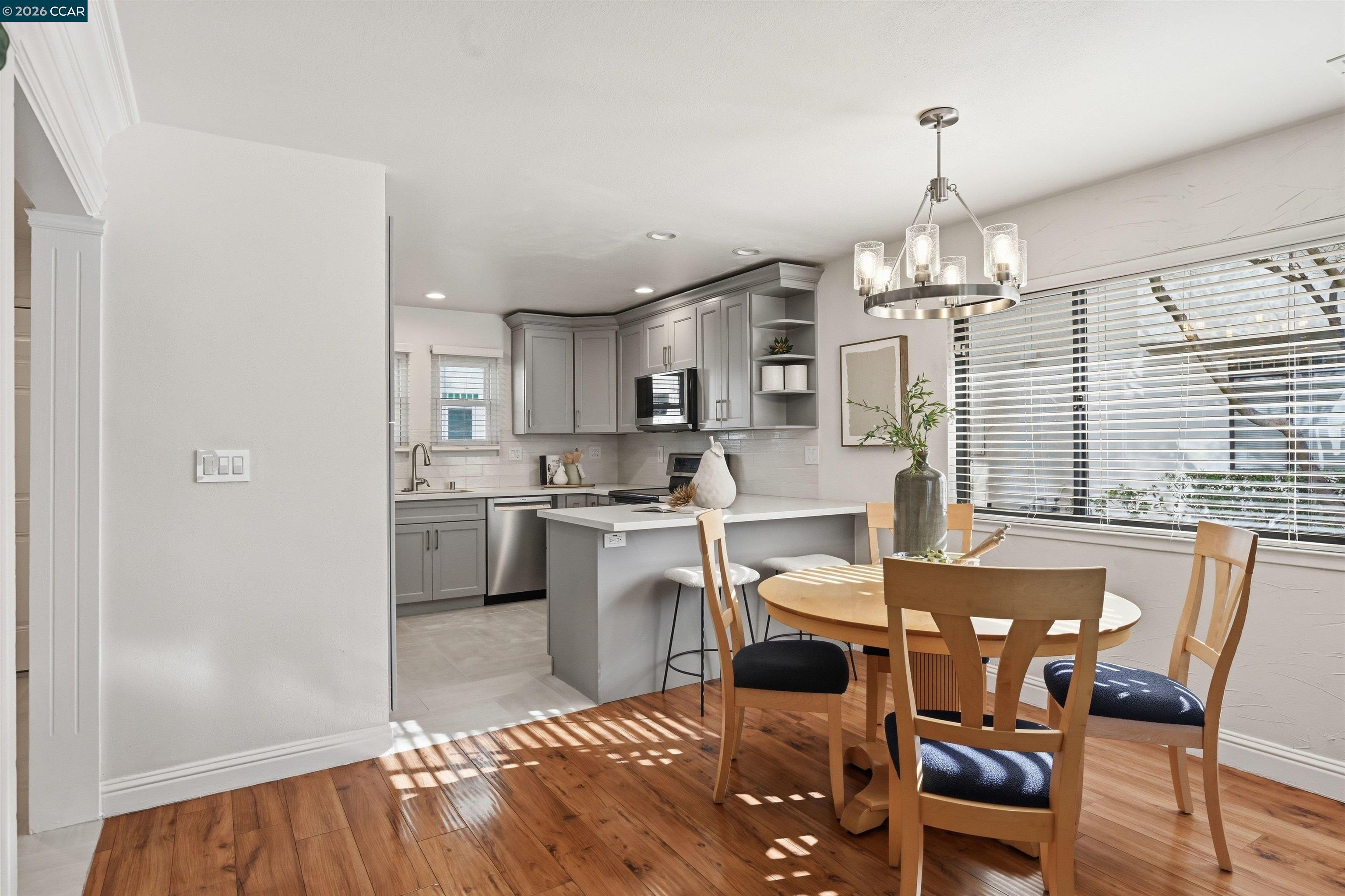 Detail Gallery Image 9 of 59 For 55 Mozden Ln, Pleasant Hill,  CA 94523 - 3 Beds | 2/1 Baths