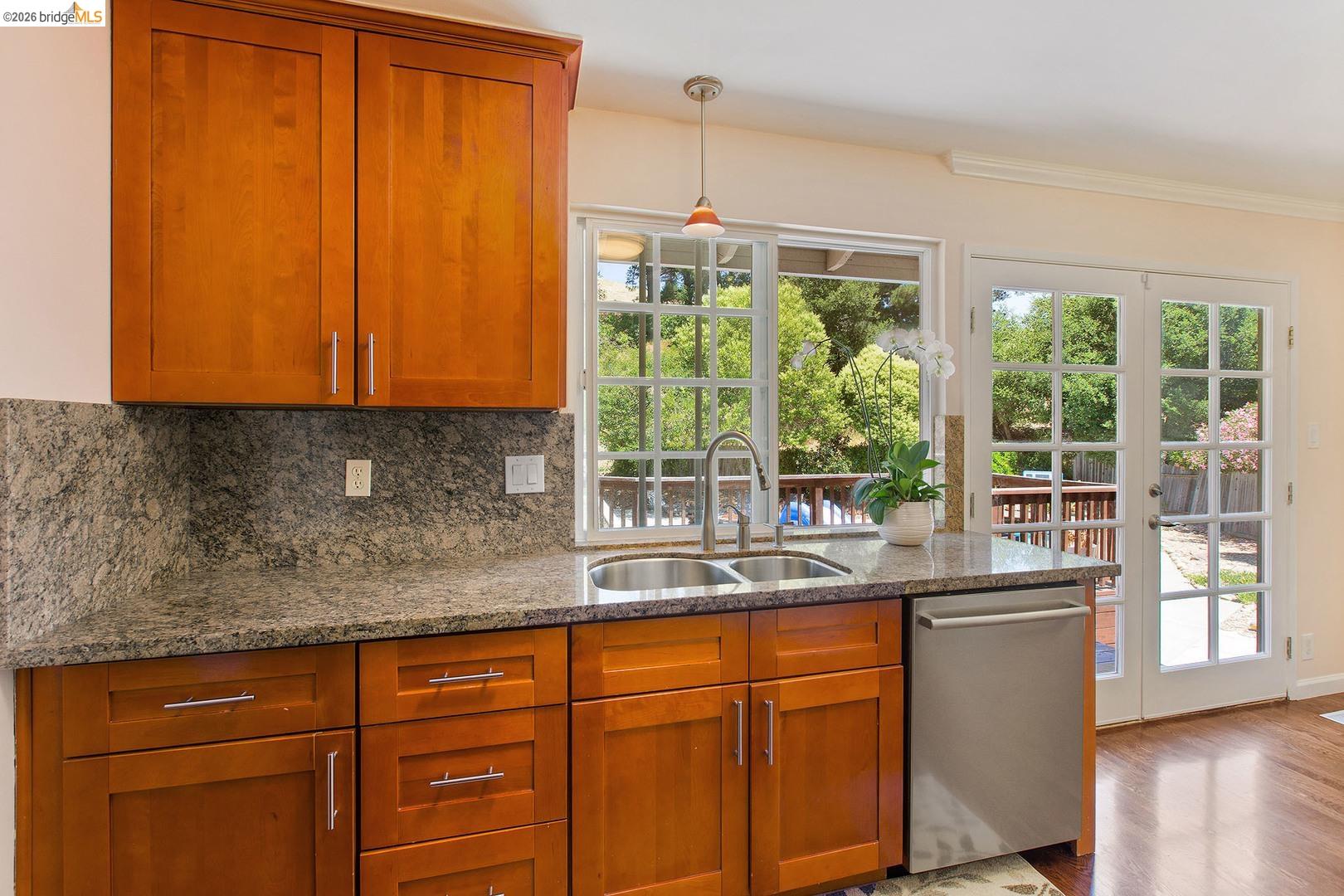 Detail Gallery Image 11 of 29 For 147 Natalie Dr, Moraga,  CA 94556 - 4 Beds | 2/1 Baths