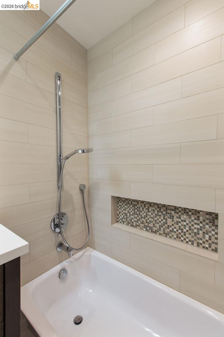 Detail Gallery Image 28 of 29 For 147 Natalie Dr, Moraga,  CA 94556 - 4 Beds | 2/1 Baths