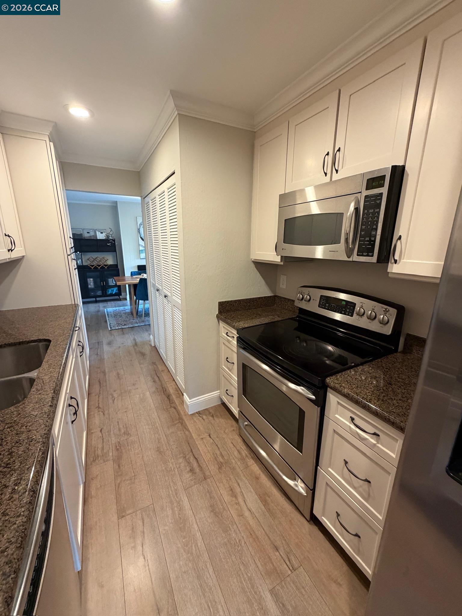 Photo #11: 41126413 Listing: Photo #11