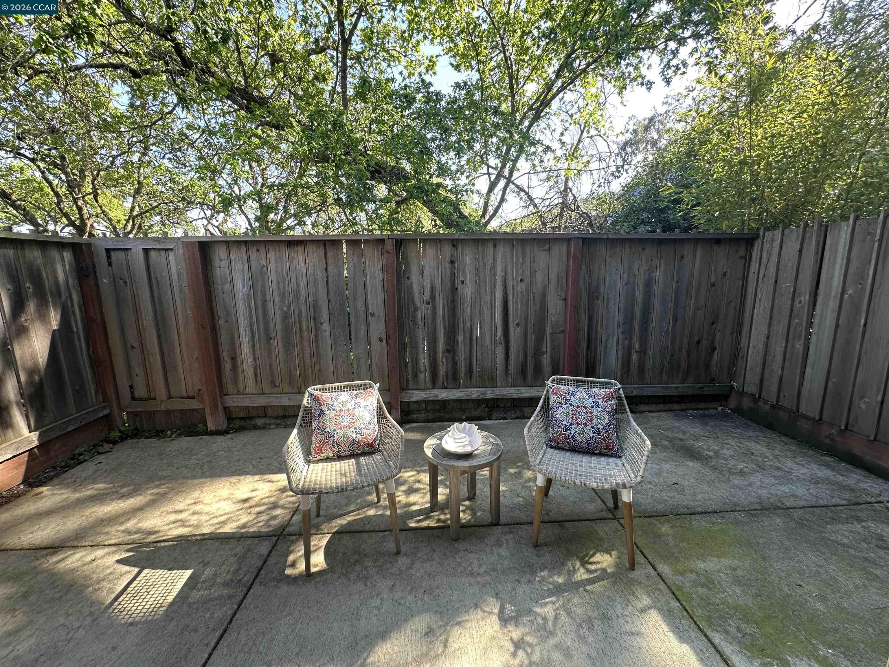 Detail Gallery Image 34 of 39 For 1827 Holland Dr, Walnut Creek,  CA 94597 - 2 Beds | 2/1 Baths