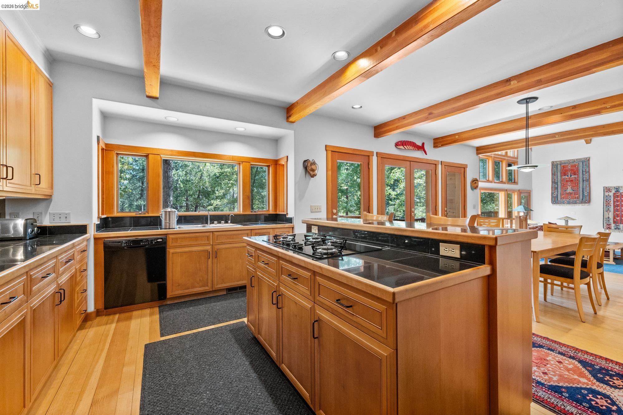 Detail Gallery Image 17 of 57 For 22715 Hells Hollow Rd, Groveland,  CA 95321-0000 - 3 Beds | 2 Baths