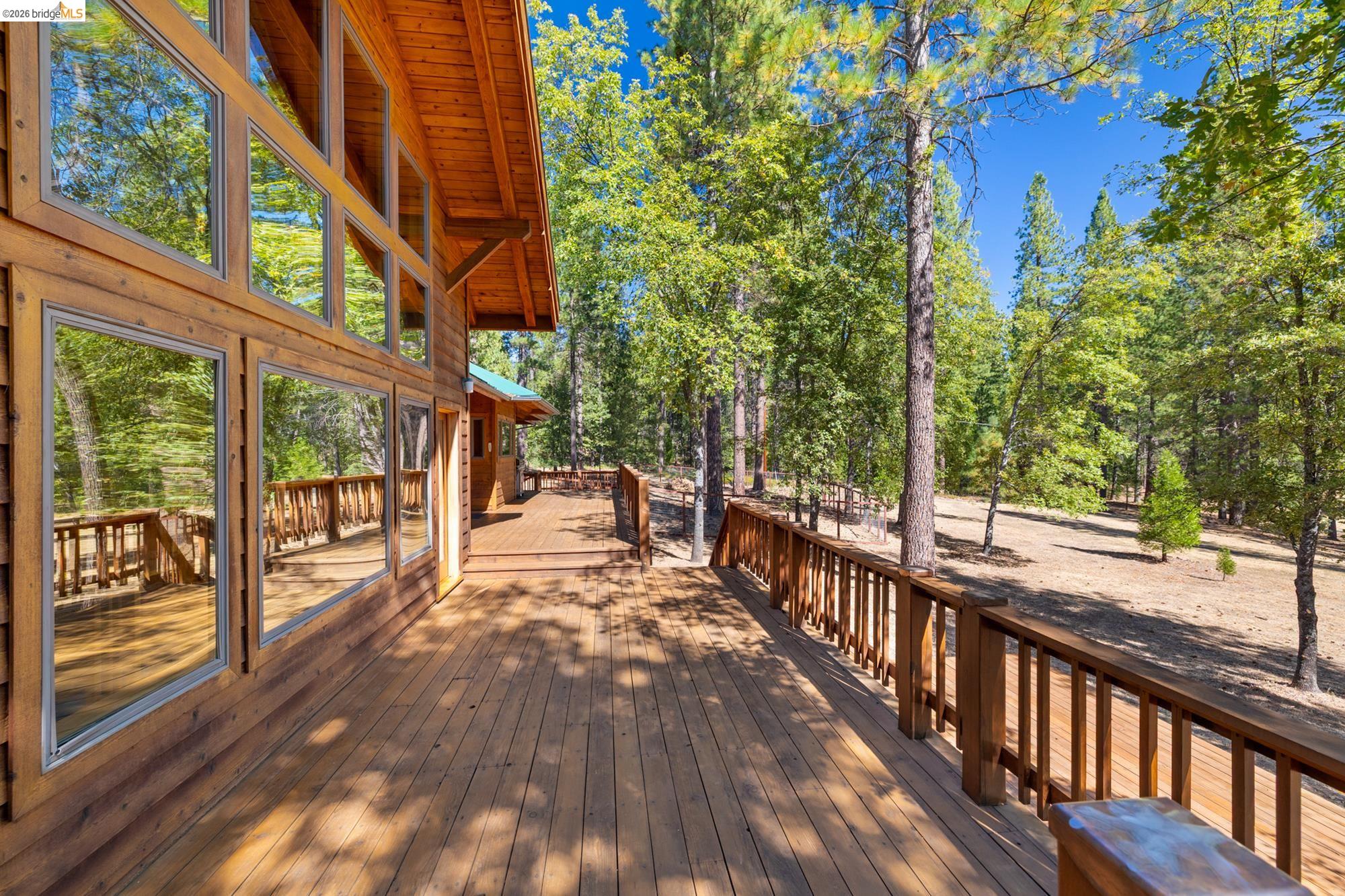 Detail Gallery Image 31 of 57 For 22715 Hells Hollow Rd, Groveland,  CA 95321-0000 - 3 Beds | 2 Baths