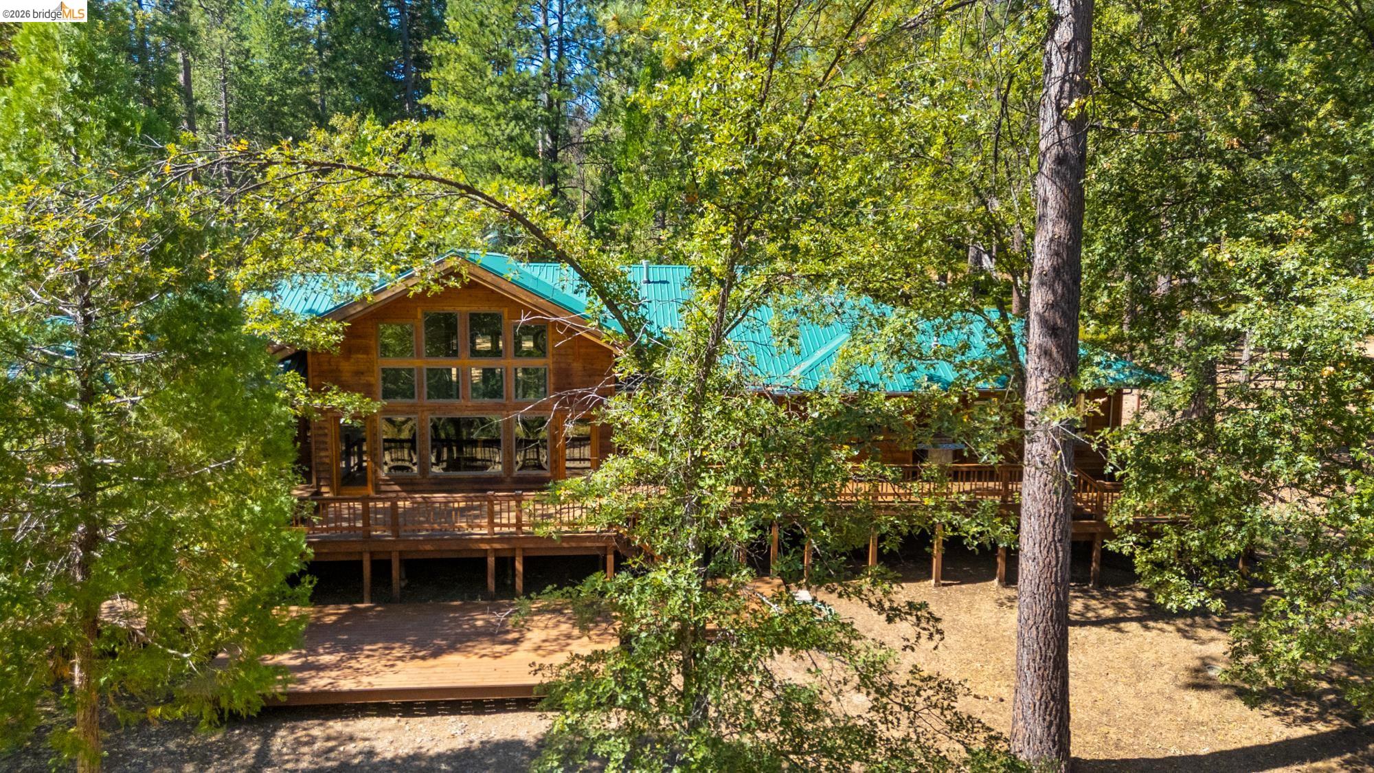 Detail Gallery Image 40 of 57 For 22715 Hells Hollow Rd, Groveland,  CA 95321-0000 - 3 Beds | 2 Baths