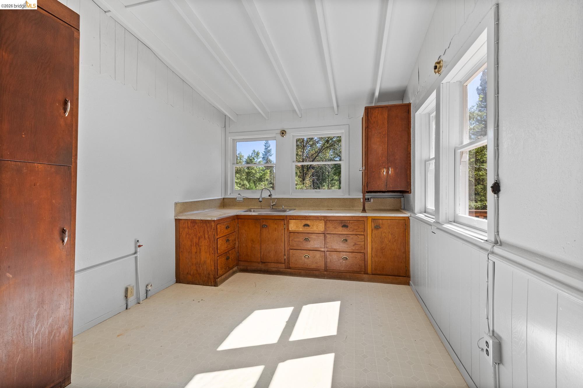 Detail Gallery Image 49 of 57 For 22715 Hells Hollow Rd, Groveland,  CA 95321-0000 - 3 Beds | 2 Baths