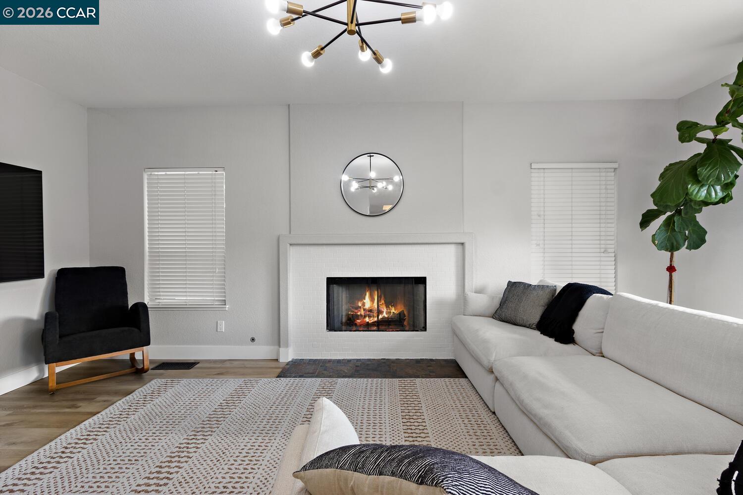 Detail Gallery Image 19 of 41 For 3127 Cherry Valley Cir, Fairfield,  CA 94534 - 4 Beds | 2/1 Baths