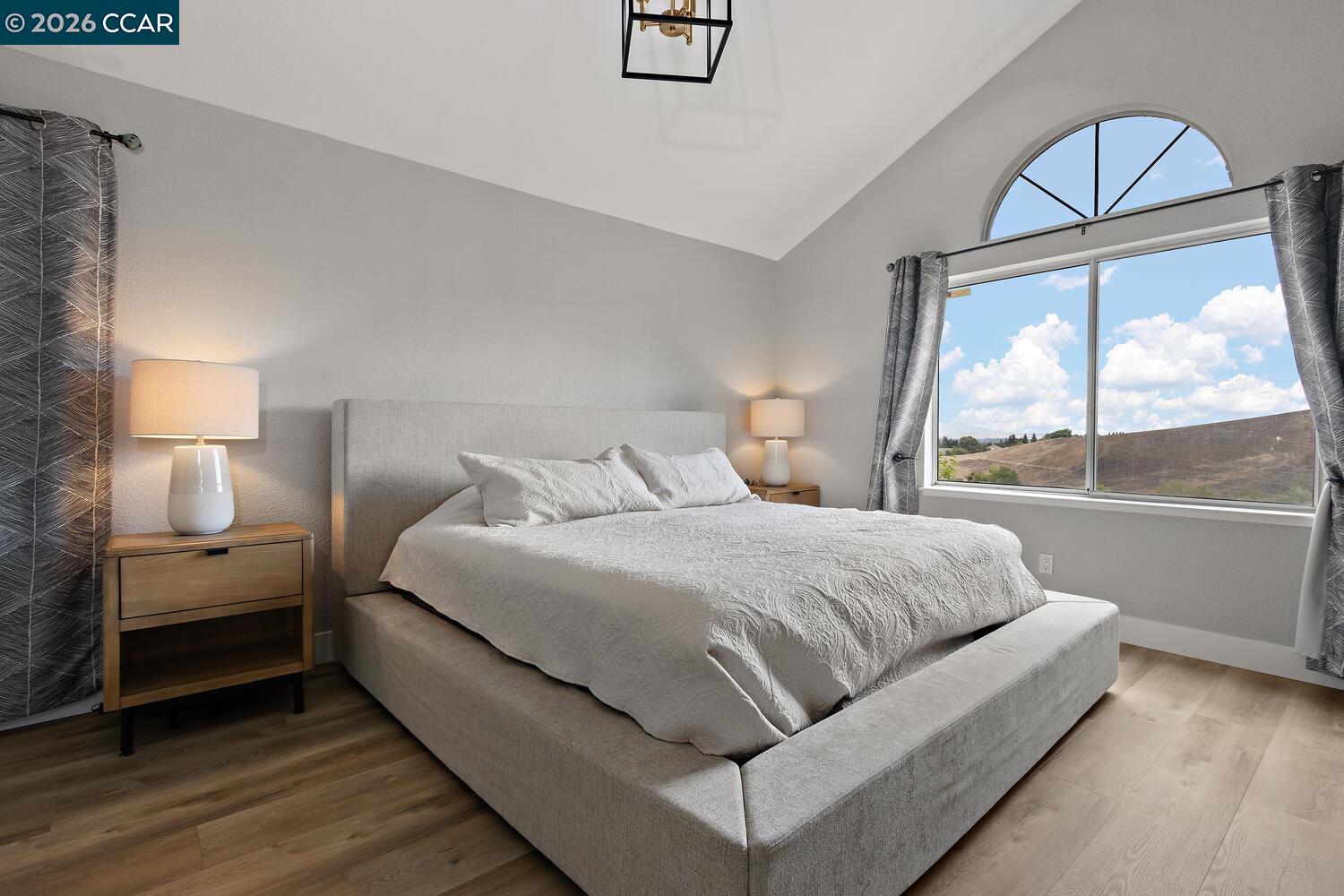 Detail Gallery Image 21 of 41 For 3127 Cherry Valley Cir, Fairfield,  CA 94534 - 4 Beds | 2/1 Baths