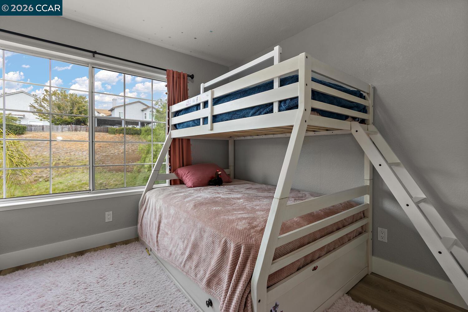 Detail Gallery Image 31 of 41 For 3127 Cherry Valley Cir, Fairfield,  CA 94534 - 4 Beds | 2/1 Baths