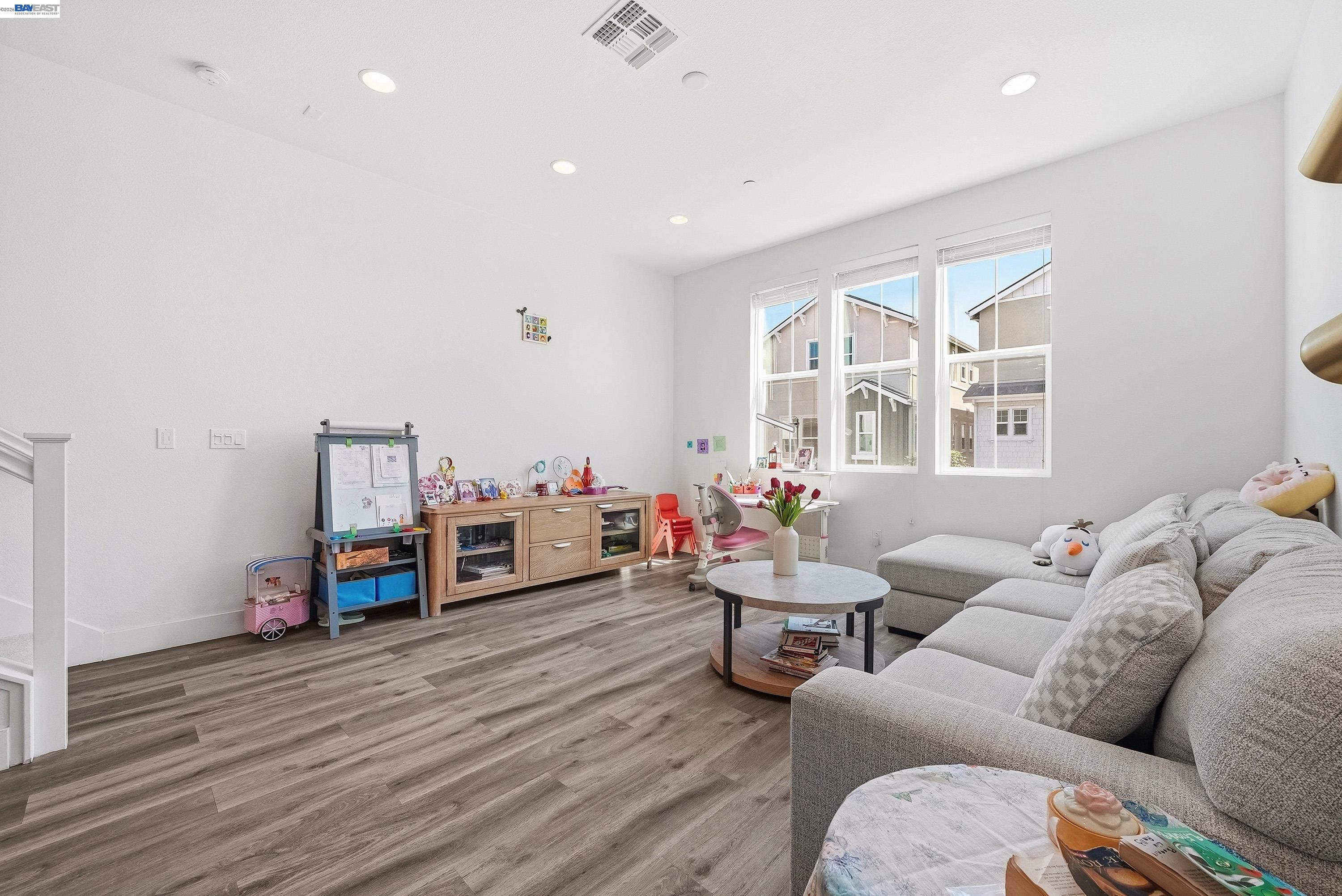 Photo #7: 41126420 Listing: Photo #7