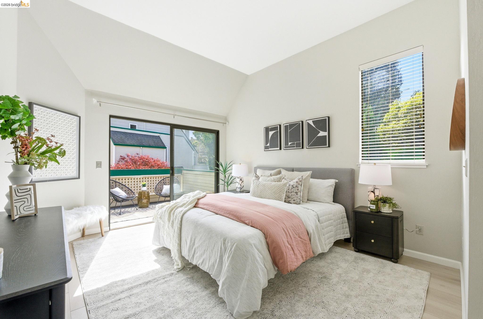 Detail Gallery Image 18 of 30 For 3657 West Ct, Richmond,  CA 94806 - 1 Beds | 1 Baths