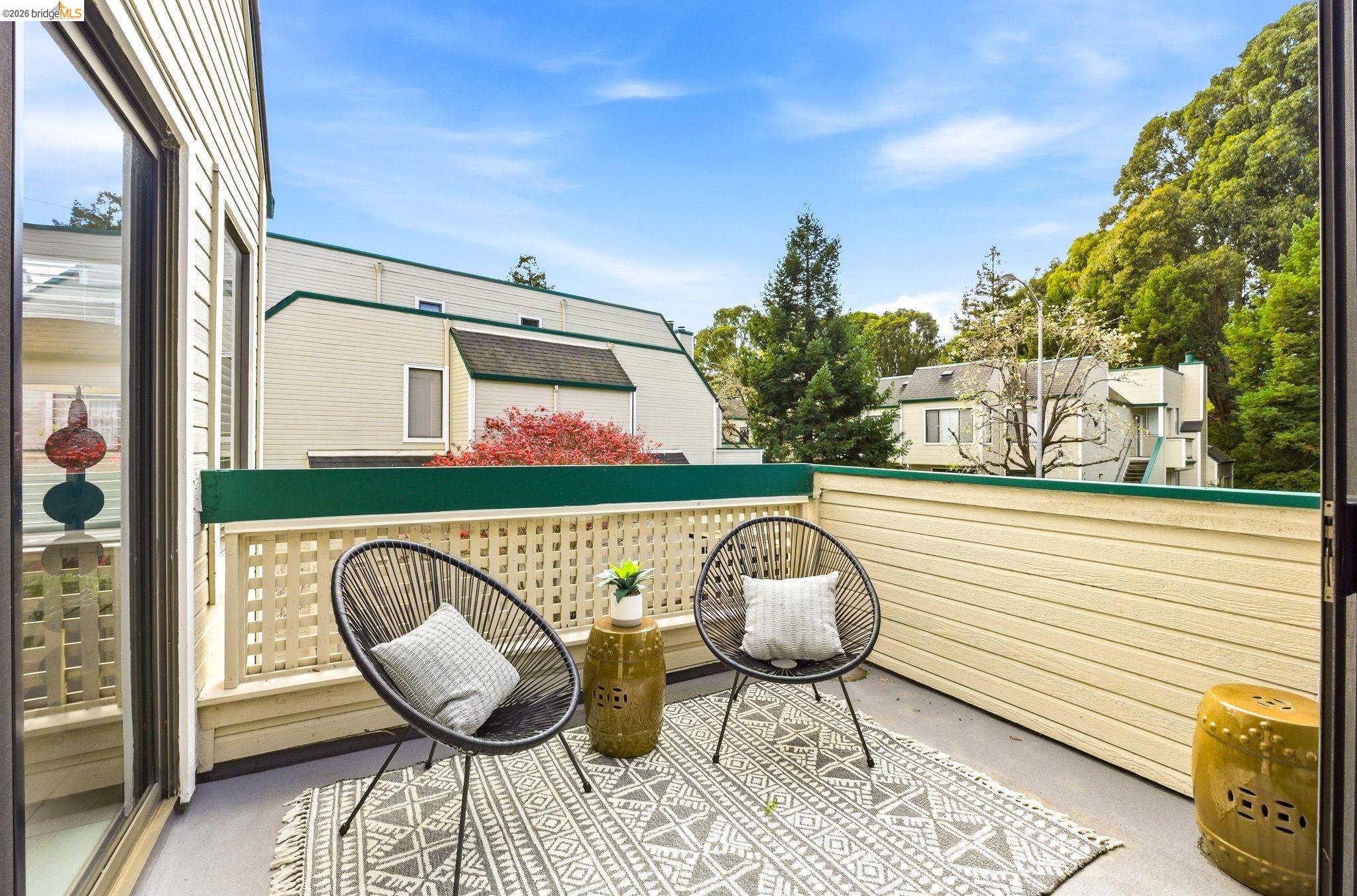 Detail Gallery Image 26 of 30 For 3657 West Ct, Richmond,  CA 94806 - 1 Beds | 1 Baths