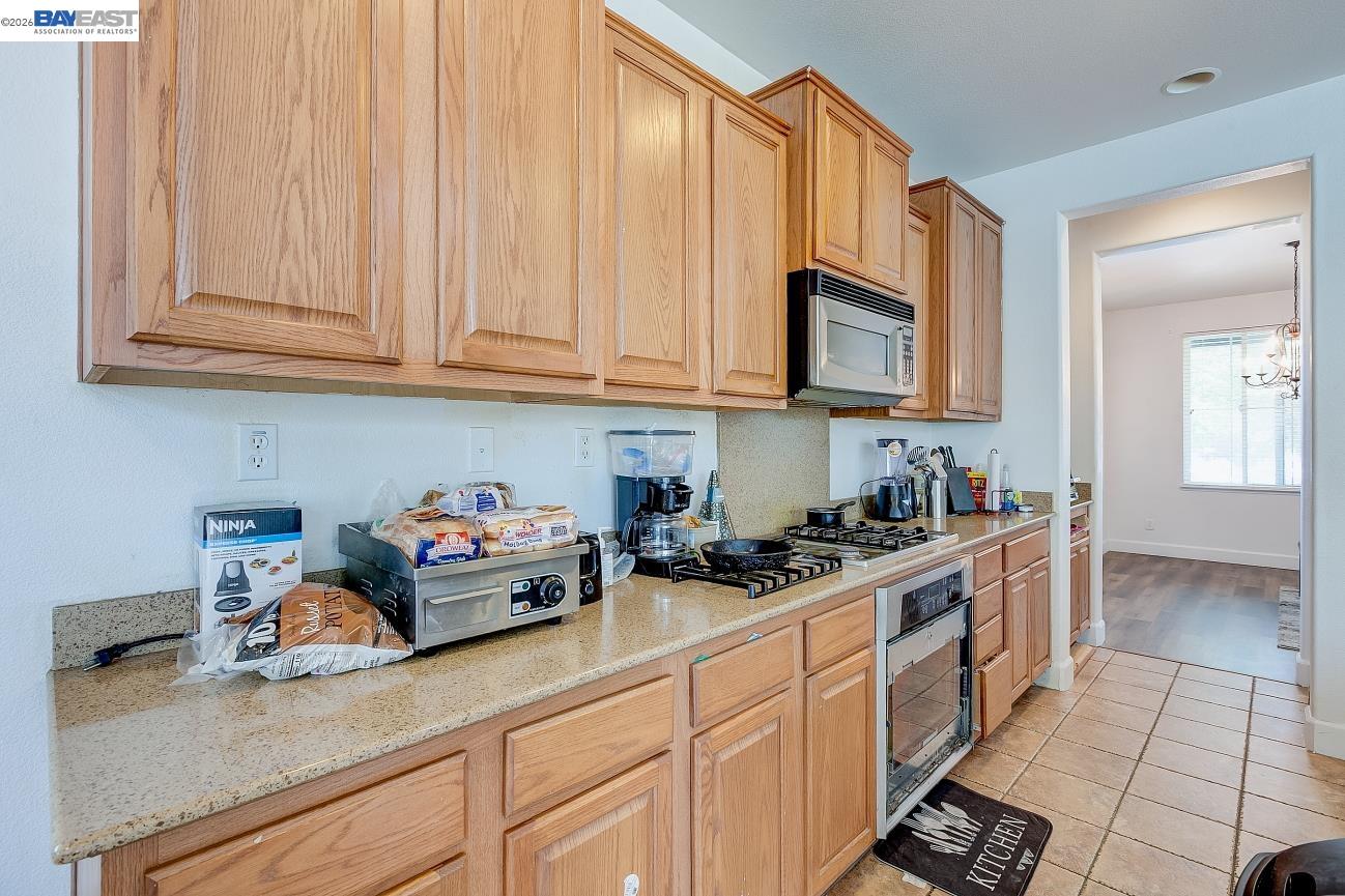 Detail Gallery Image 21 of 60 For 53 Puffin Cir, Oakley,  CA 94561 - 3 Beds | 2/1 Baths