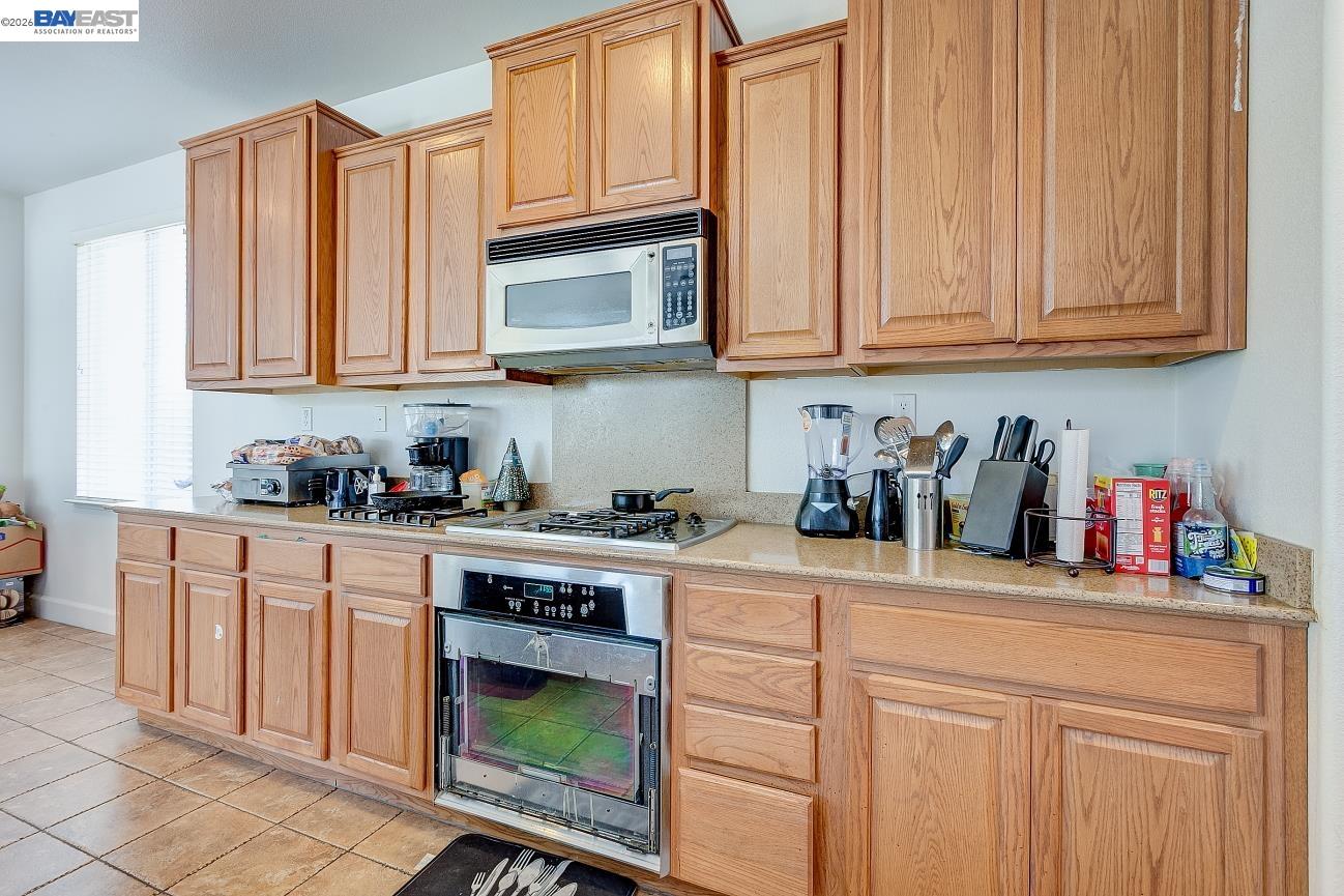 Detail Gallery Image 23 of 60 For 53 Puffin Cir, Oakley,  CA 94561 - 3 Beds | 2/1 Baths