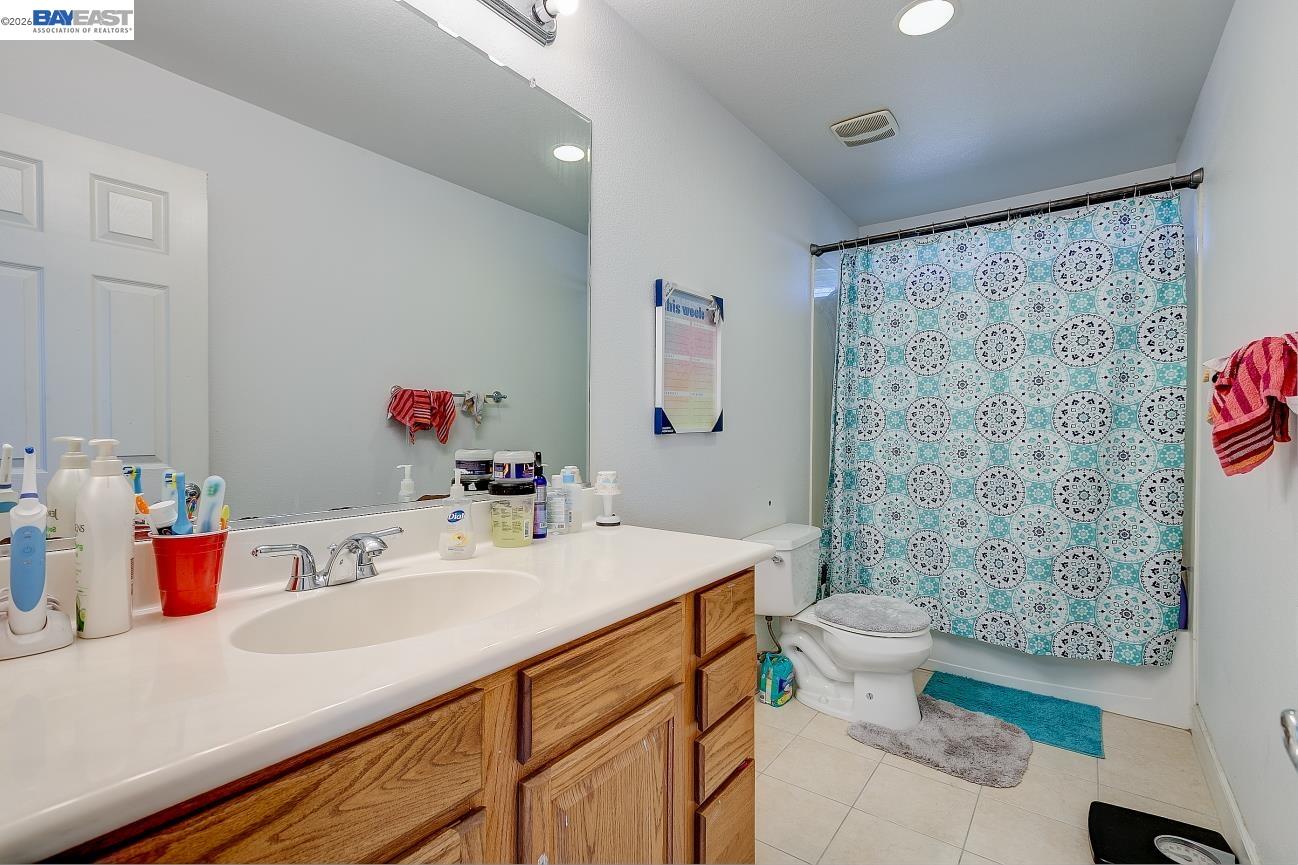 Detail Gallery Image 30 of 60 For 53 Puffin Cir, Oakley,  CA 94561 - 3 Beds | 2/1 Baths