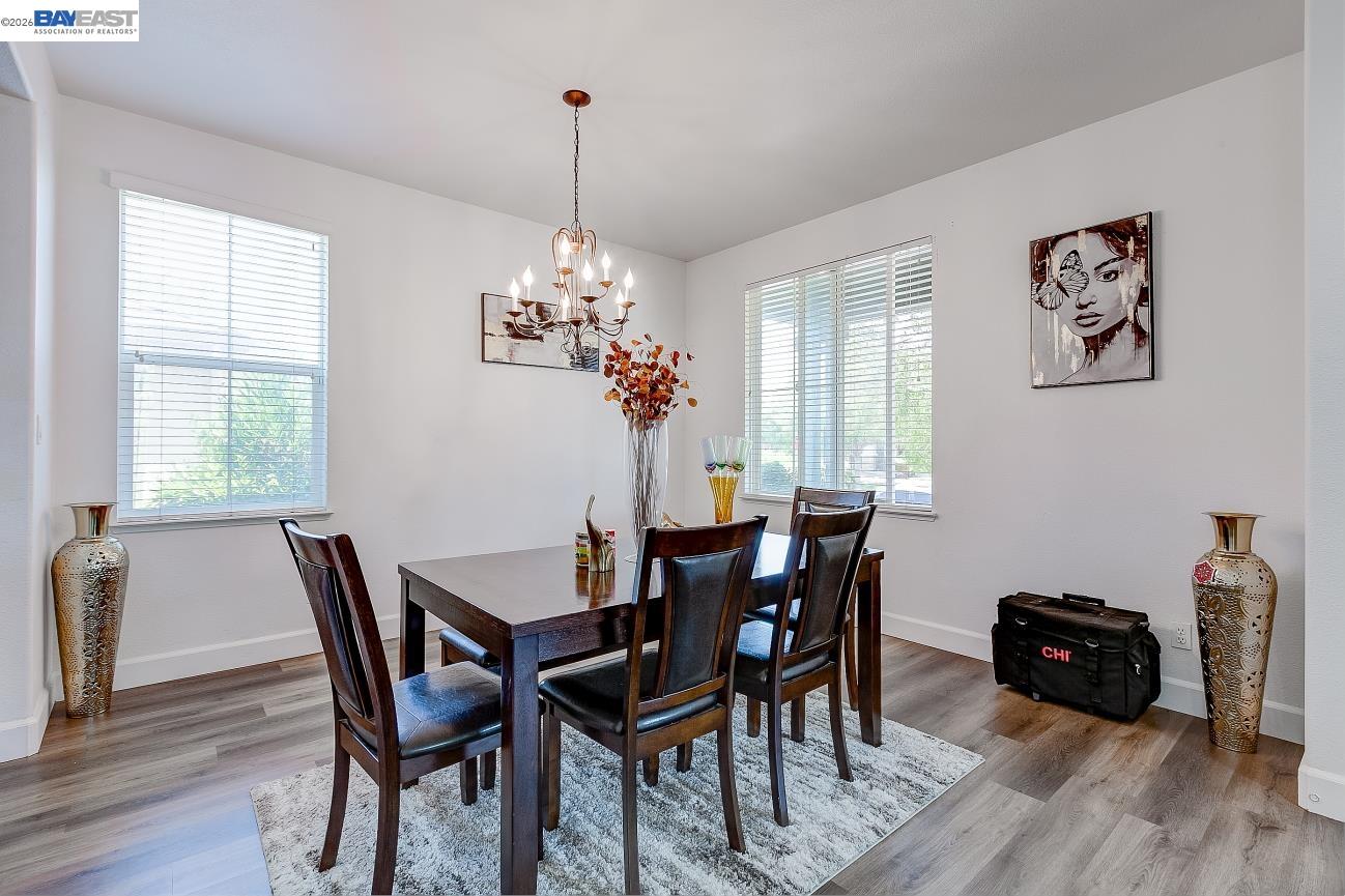 Detail Gallery Image 9 of 60 For 53 Puffin Cir, Oakley,  CA 94561 - 3 Beds | 2/1 Baths