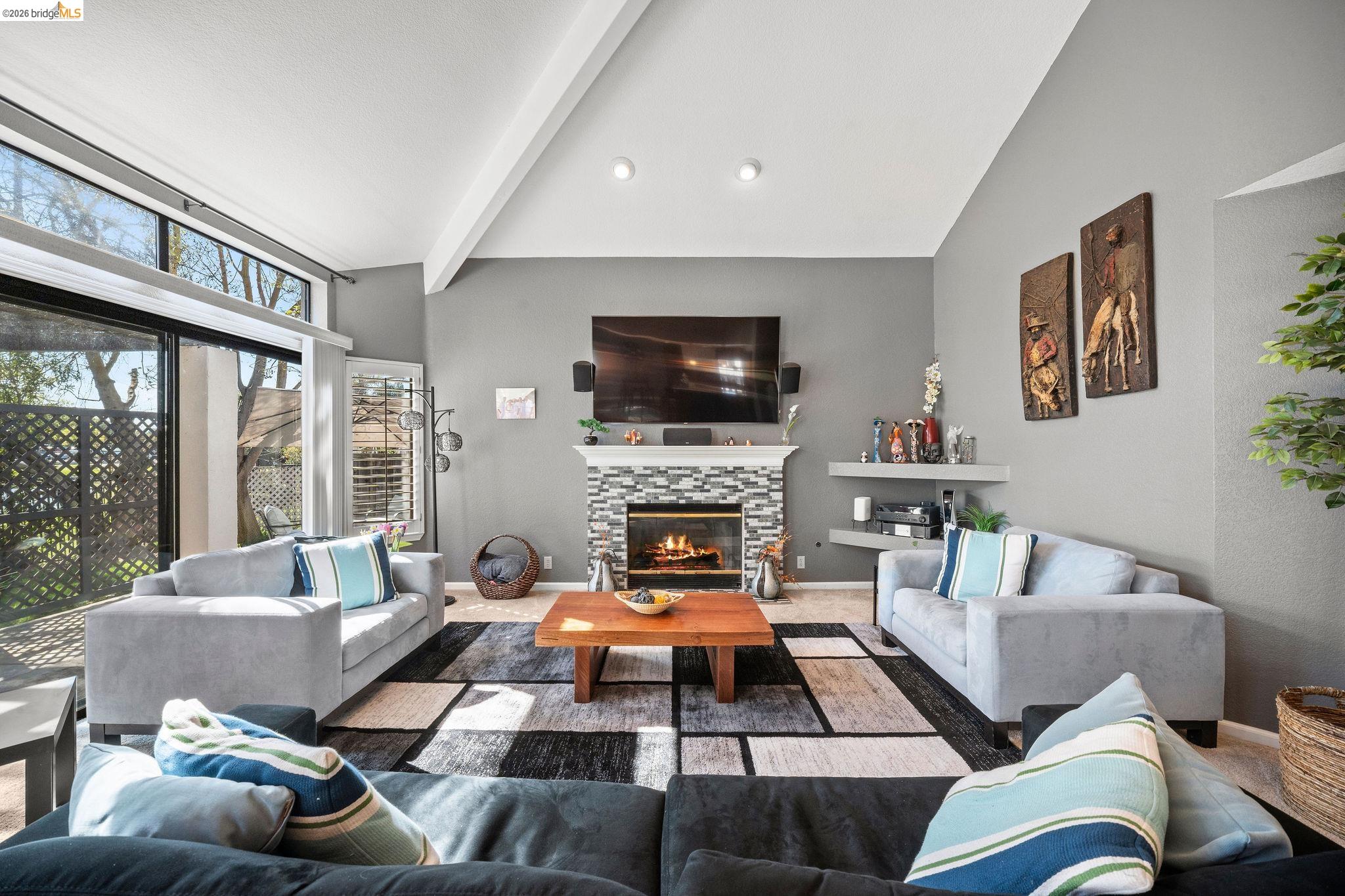 Detail Gallery Image 13 of 40 For 5770 Gateway Ct, Discovery Bay,  CA 94505 - 4 Beds | 2/1 Baths