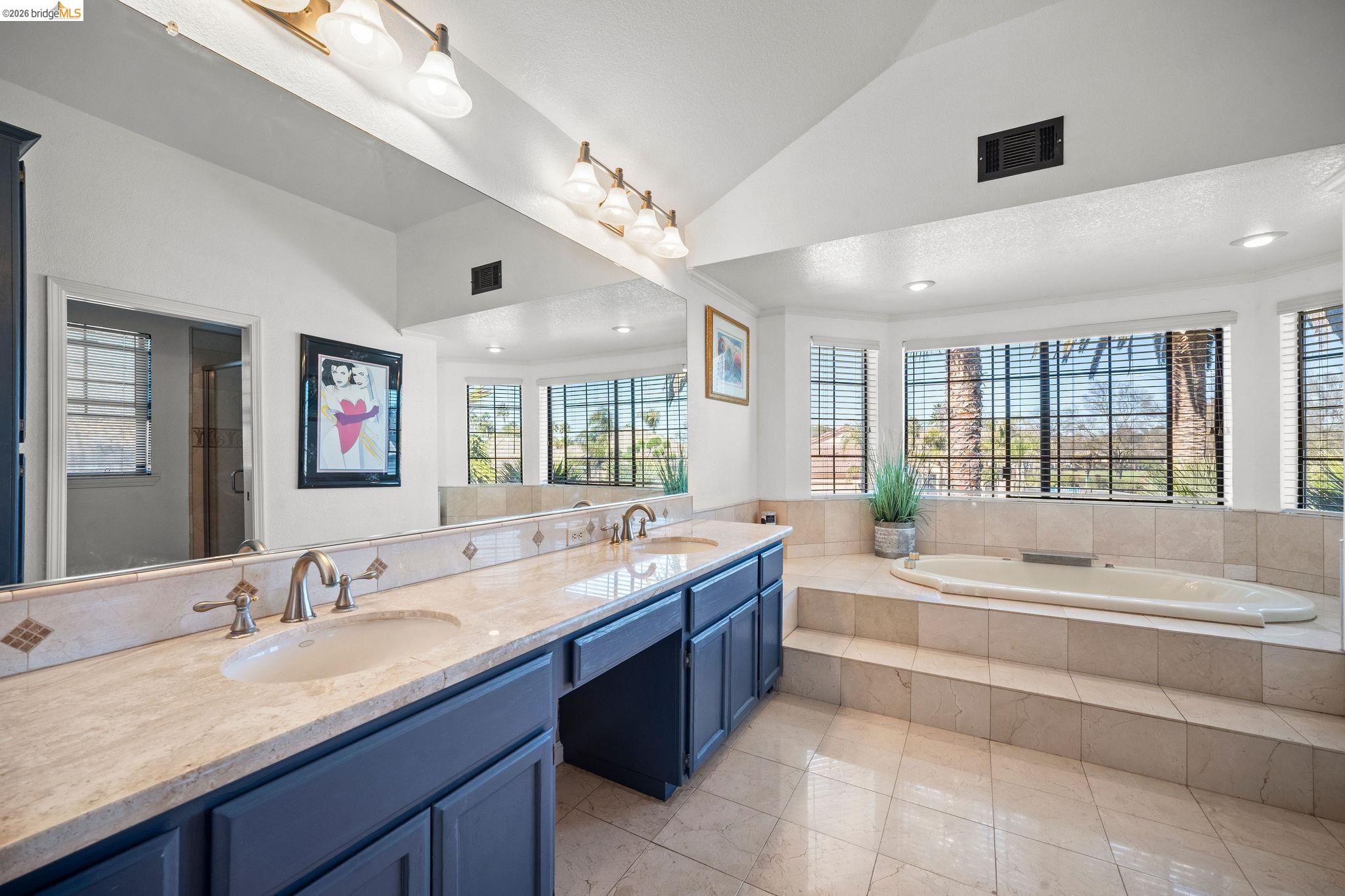 Detail Gallery Image 25 of 40 For 5770 Gateway Ct, Discovery Bay,  CA 94505 - 4 Beds | 2/1 Baths