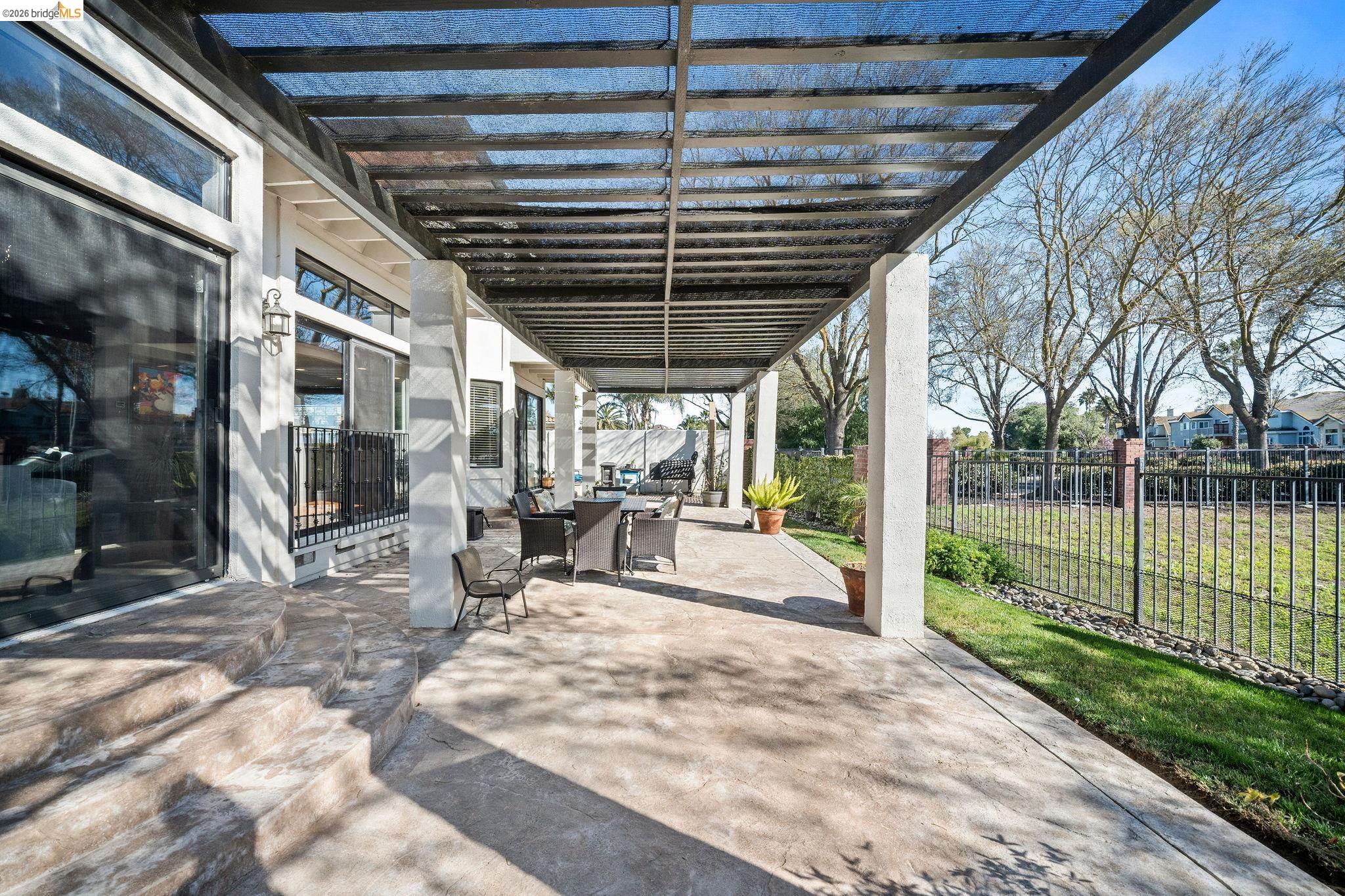 Detail Gallery Image 30 of 40 For 5770 Gateway Ct, Discovery Bay,  CA 94505 - 4 Beds | 2/1 Baths