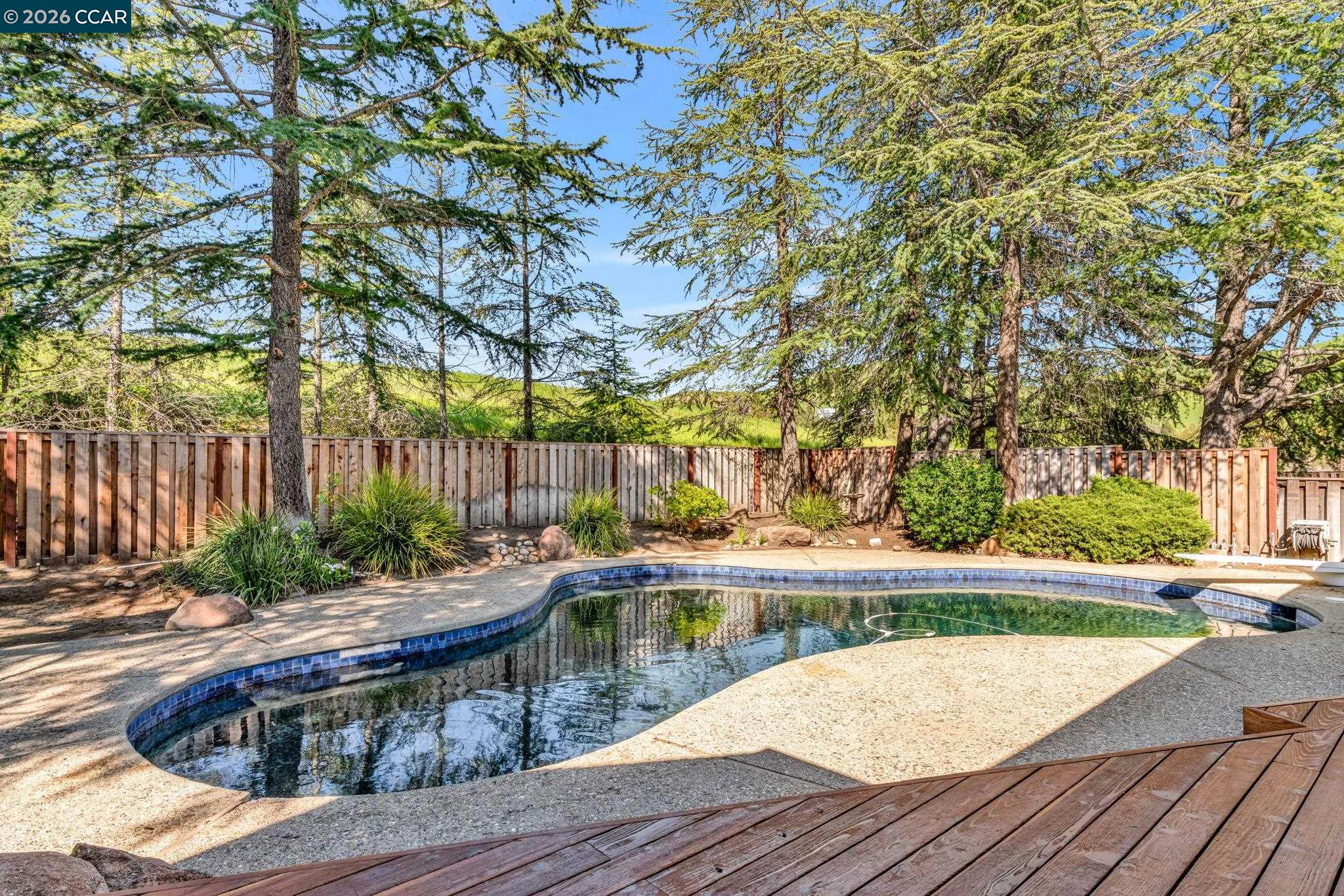 Detail Gallery Image 36 of 43 For 1897 Camino Estrada, Concord,  CA 94521 - 4 Beds | 2/1 Baths