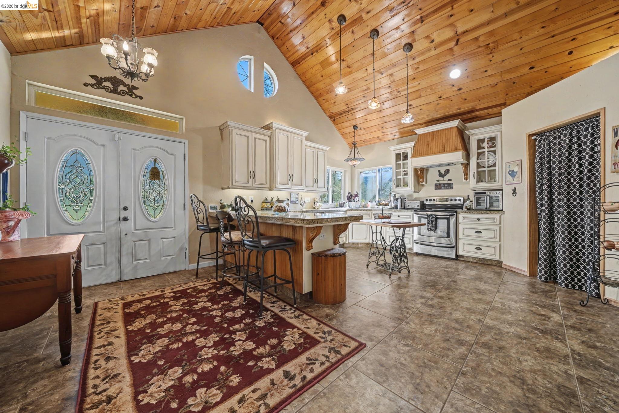 Detail Gallery Image 12 of 60 For 6145 Swiss Ranch Rd, Mountain Ranch,  CA 95246 - 5 Beds | 3 Baths