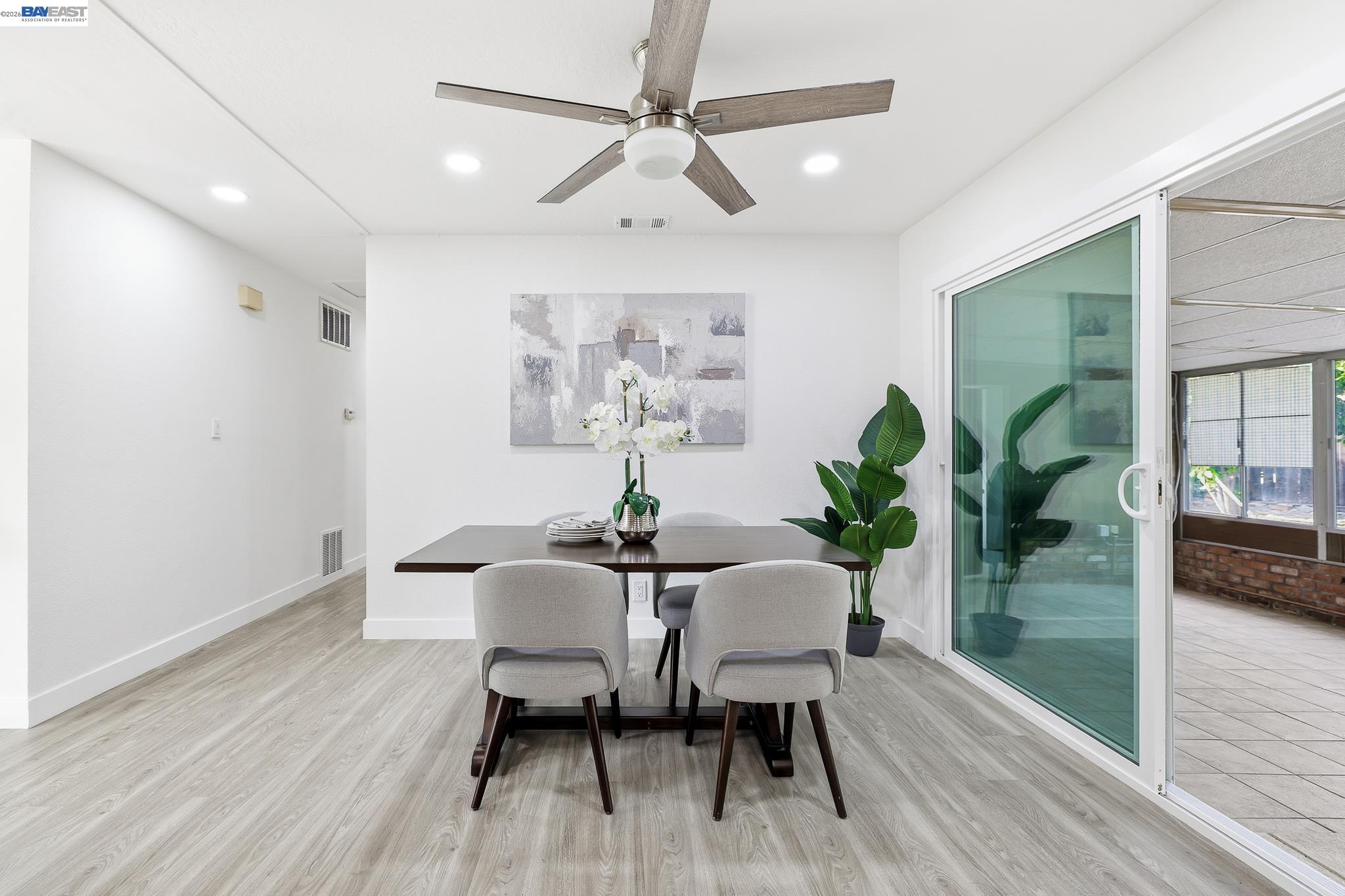 Detail Gallery Image 10 of 59 For 40242 Crockett St, Fremont,  CA 94538 - 4 Beds | 2 Baths