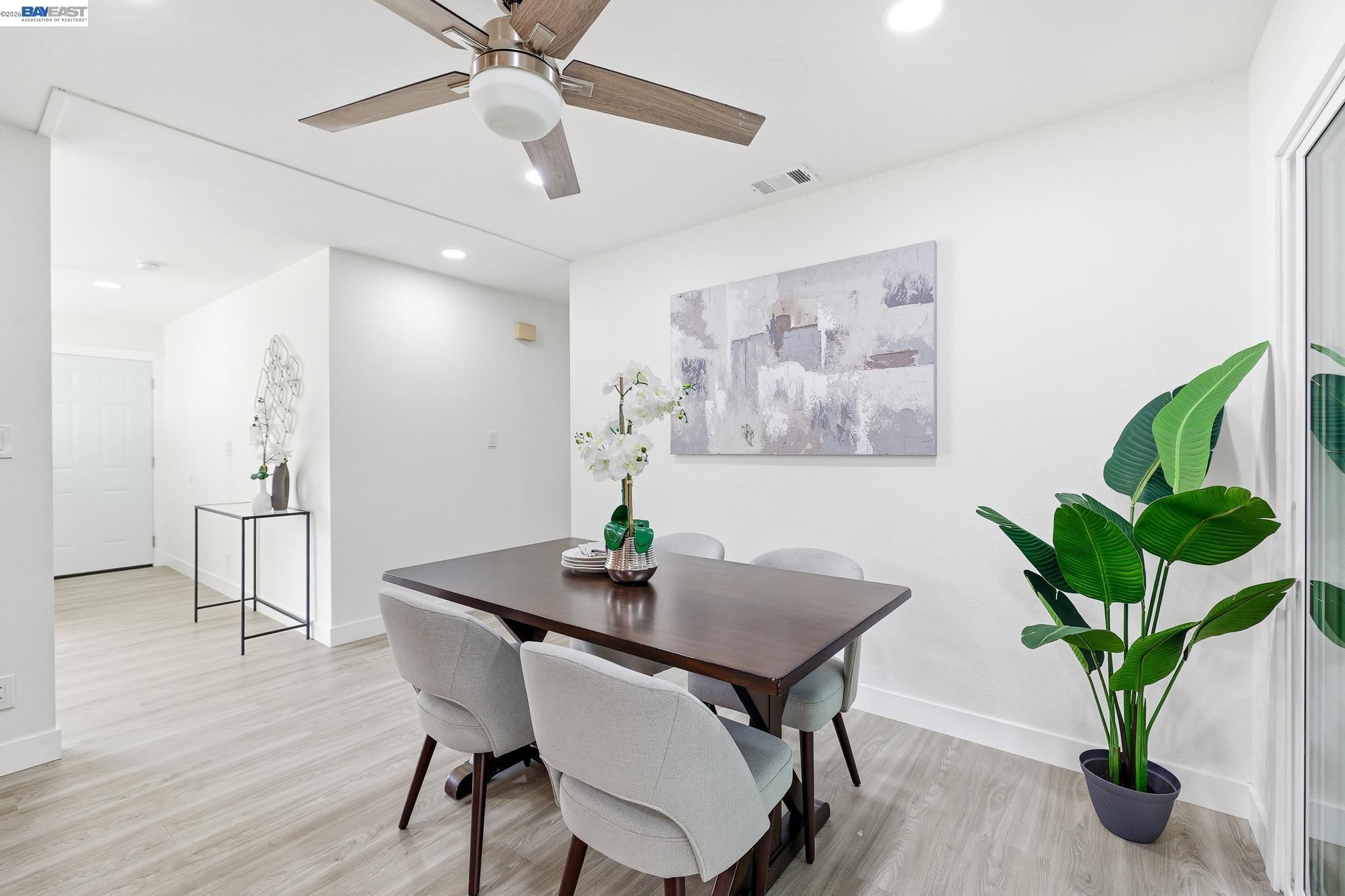 Detail Gallery Image 8 of 59 For 40242 Crockett St, Fremont,  CA 94538 - 4 Beds | 2 Baths