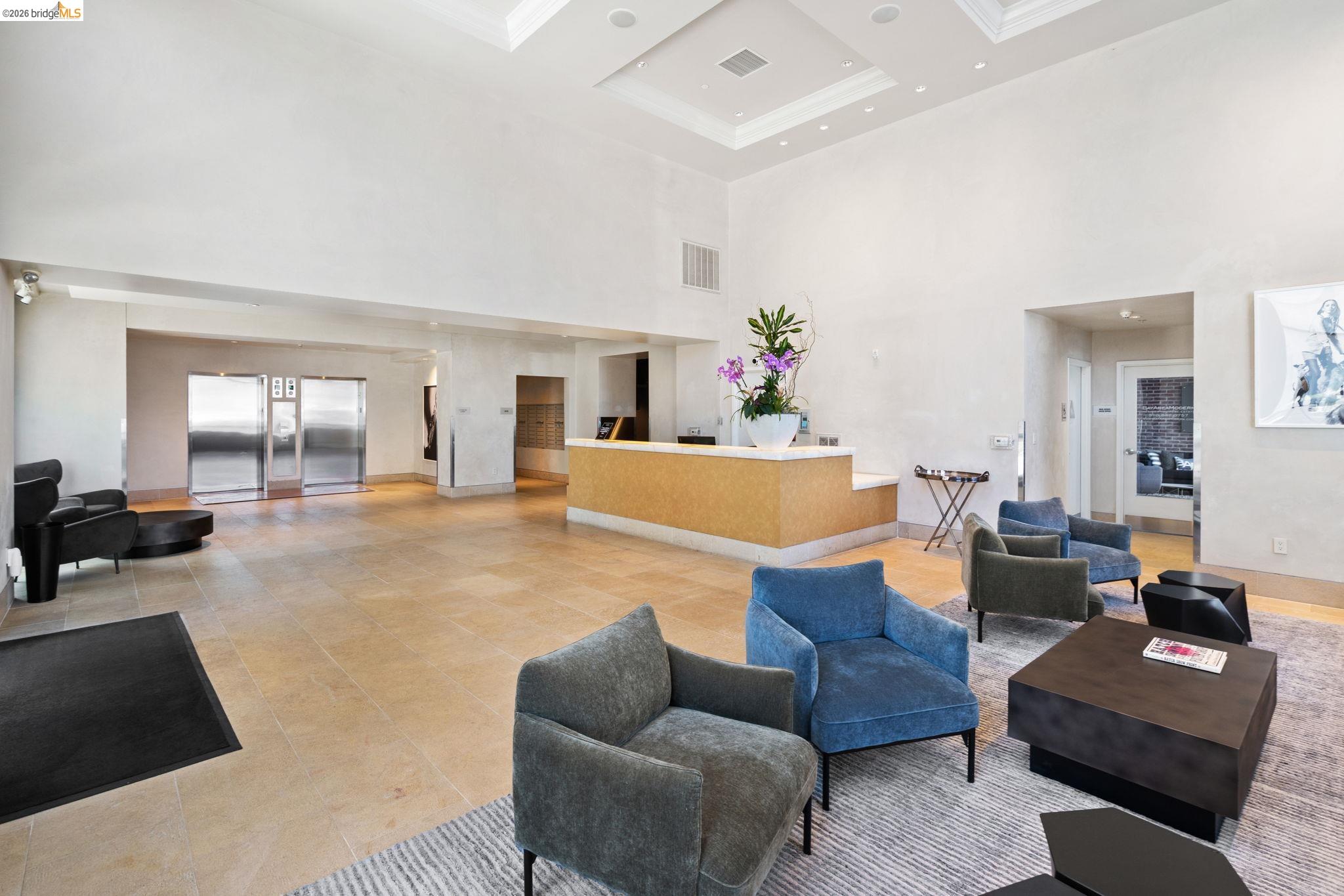 Detail Gallery Image 2 of 45 For 311 2nd St #511,  Oakland,  CA 94607 - 2 Beds | 2 Baths