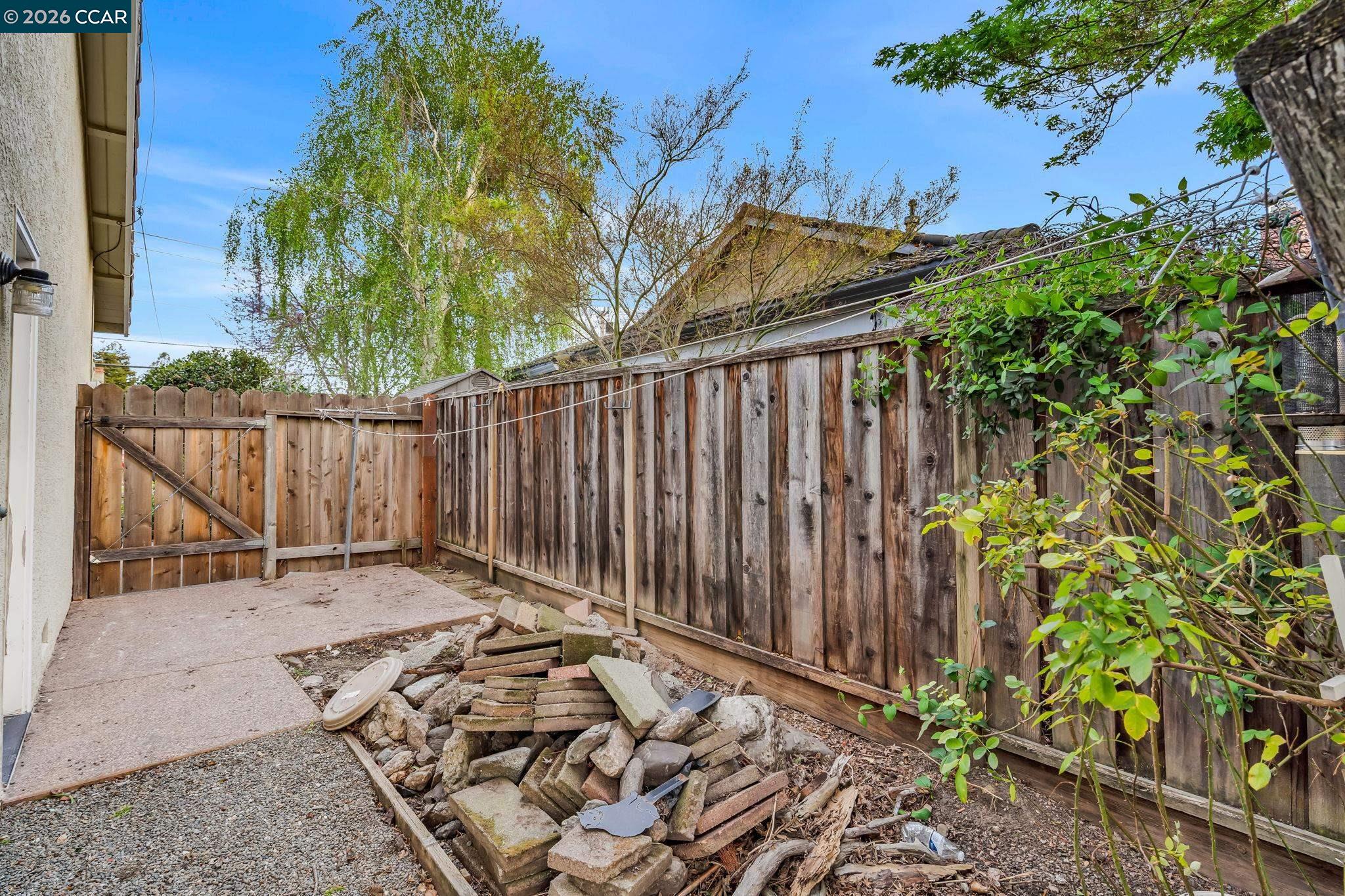 Detail Gallery Image 38 of 44 For 7472 Blue Fox Way, San Ramon,  CA 94583 - 3 Beds | 2 Baths