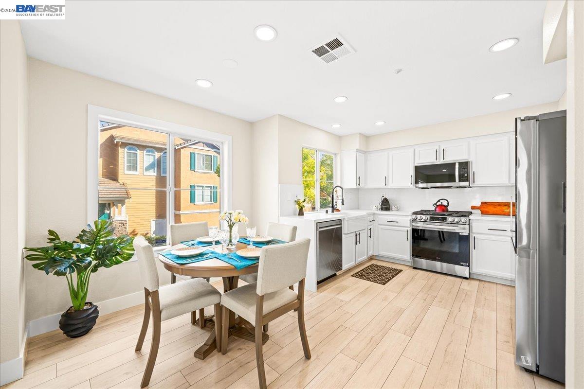 Photo #17: 41126435 Listing: Photo #17