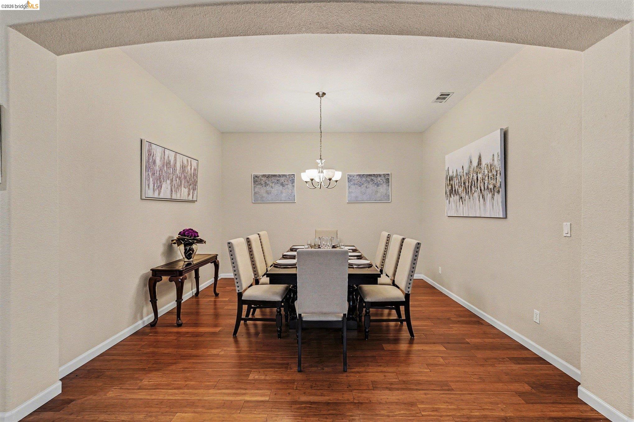 Detail Gallery Image 12 of 36 For 161 Monet Dr, Oakley,  CA 94561 - 4 Beds | 3 Baths