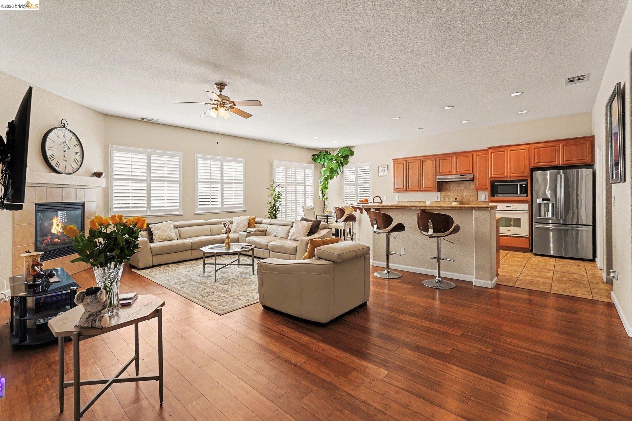 Detail Gallery Image 18 of 36 For 161 Monet Dr, Oakley,  CA 94561 - 4 Beds | 3 Baths