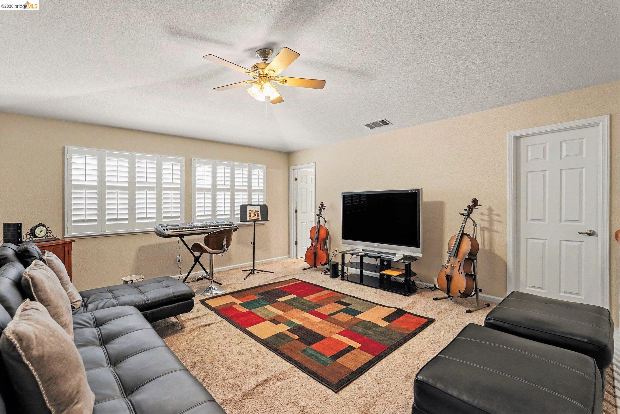 Detail Gallery Image 31 of 36 For 161 Monet Dr, Oakley,  CA 94561 - 4 Beds | 3 Baths