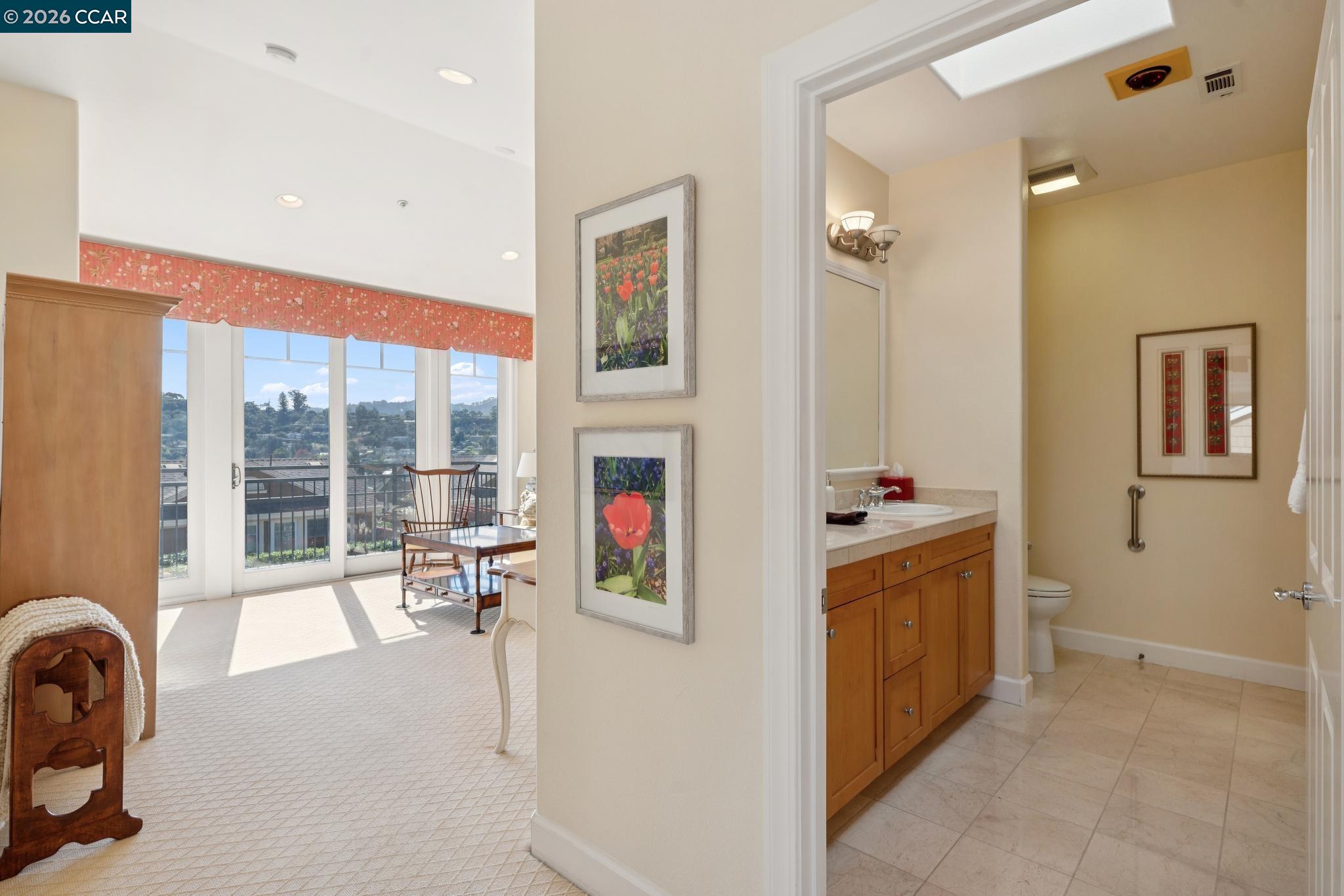 Detail Gallery Image 42 of 60 For 70 Neds Way, Tiburon,  CA 94920 - 2 Beds | 2/1 Baths