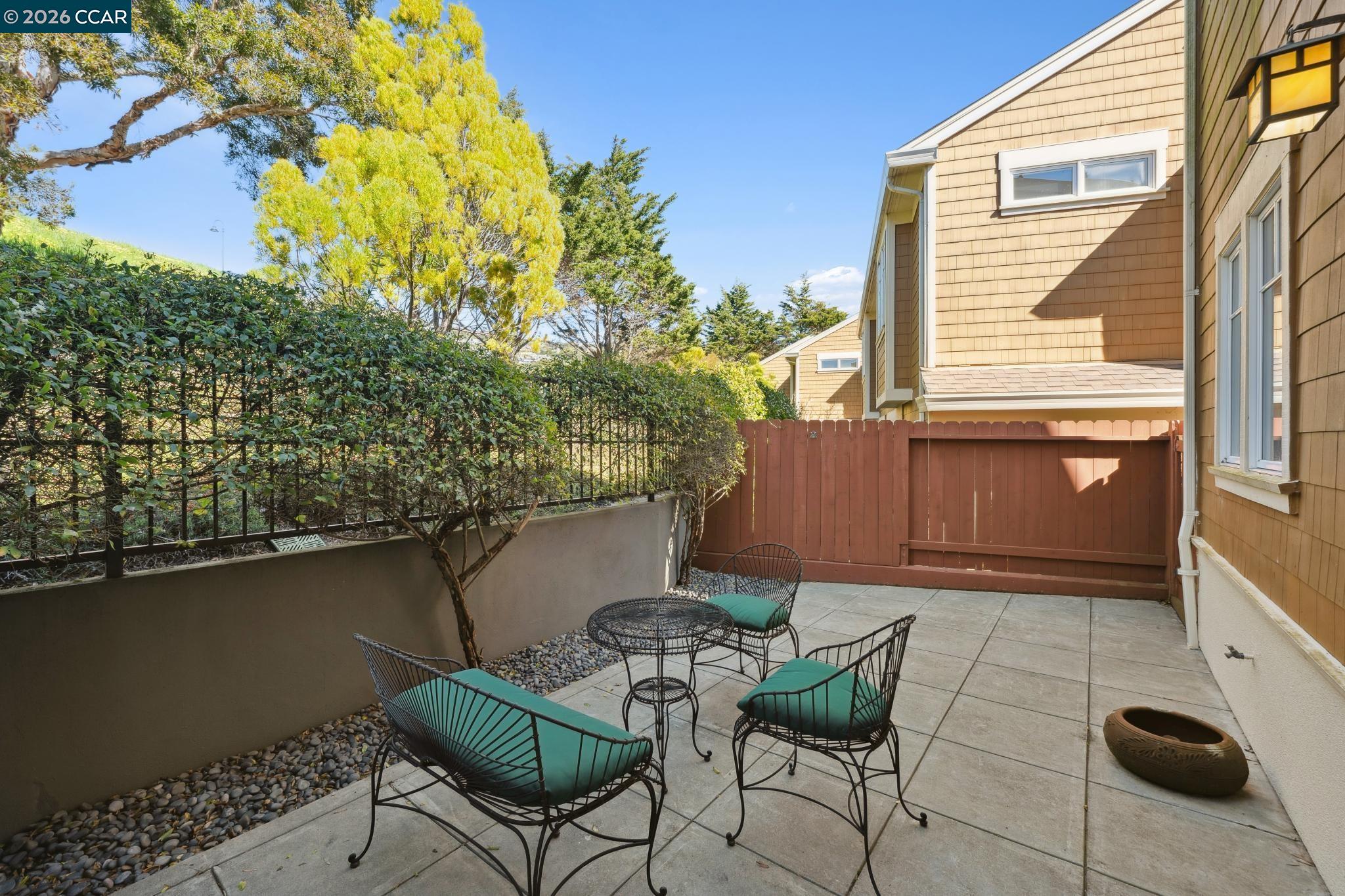 Detail Gallery Image 60 of 60 For 70 Neds Way, Tiburon,  CA 94920 - 2 Beds | 2/1 Baths