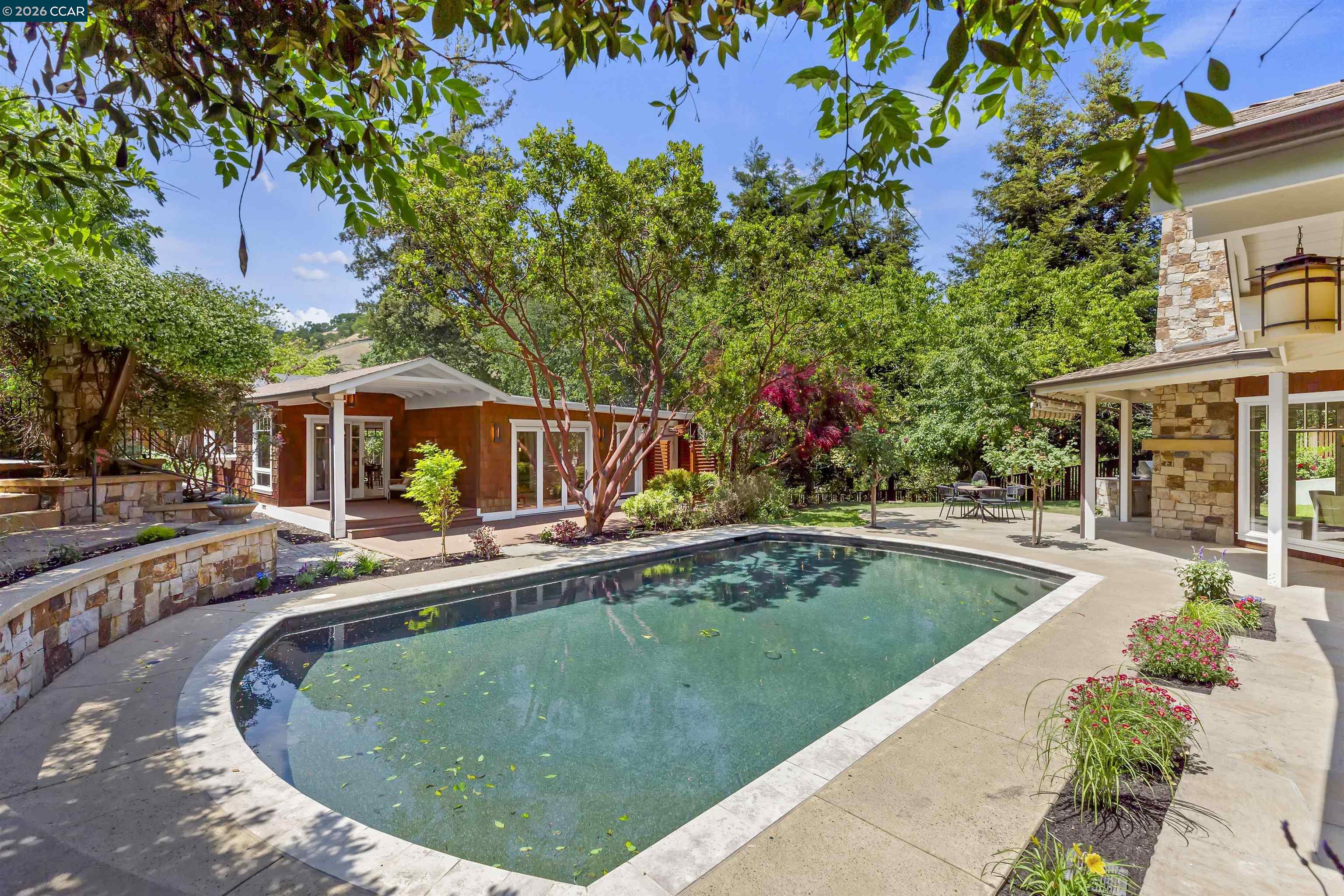 Detail Gallery Image 4 of 60 For 1754 Reliez Valley Rd, Lafayette,  CA 94549 - 5 Beds | 6 Baths