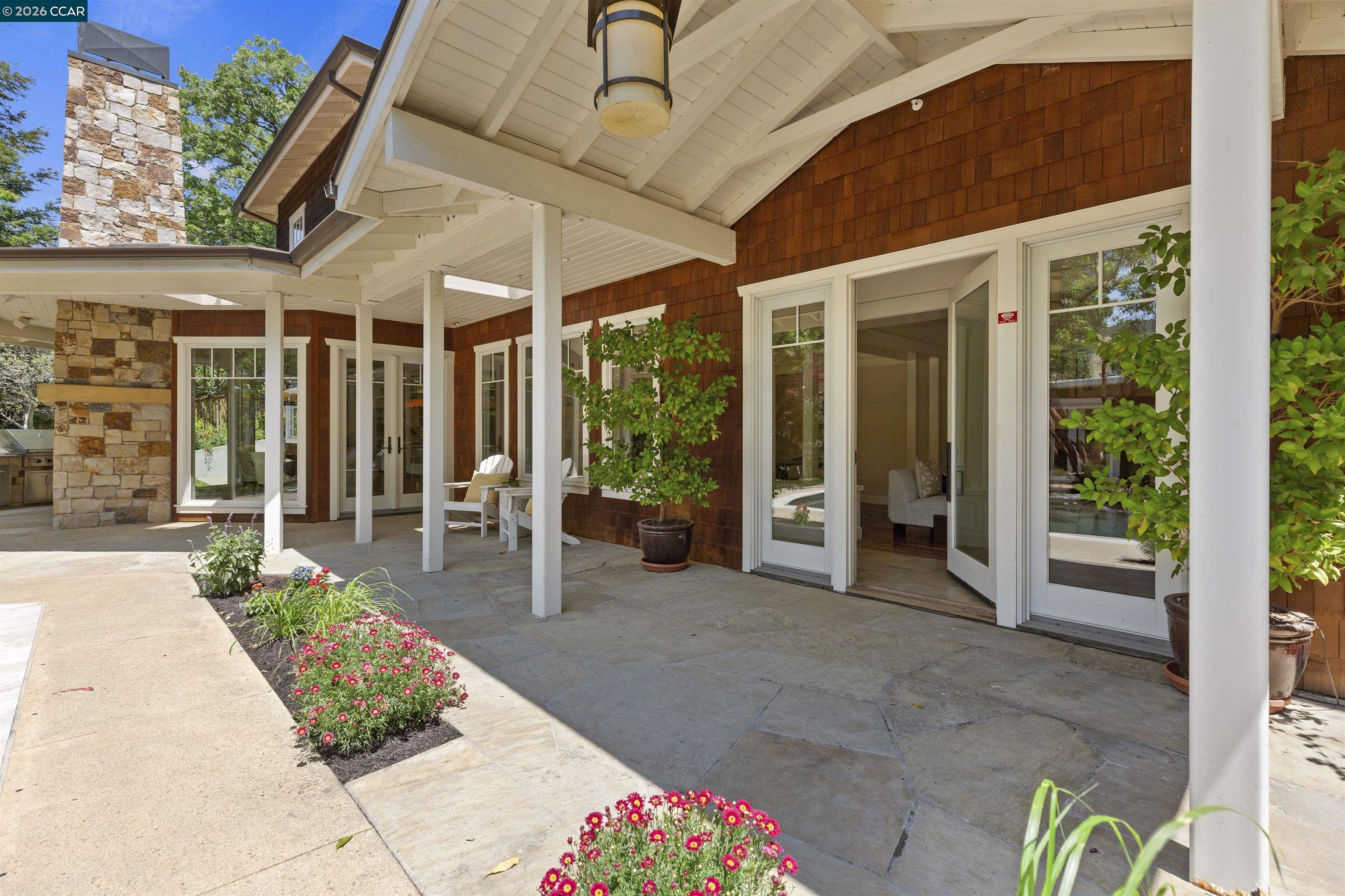 Detail Gallery Image 8 of 60 For 1754 Reliez Valley Rd, Lafayette,  CA 94549 - 5 Beds | 6 Baths